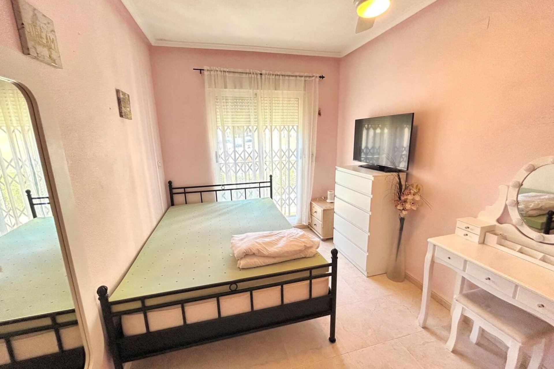 Återförsäljning - Radhus -
Villamartin - Costa Blanca