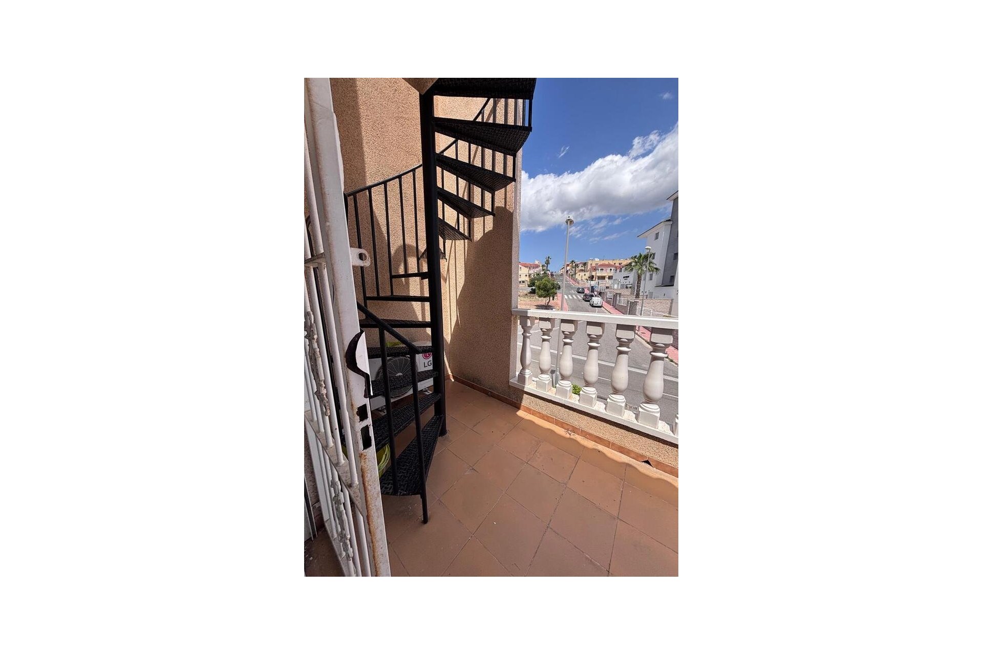 Återförsäljning - Radhus -
Villamartin - Costa Blanca