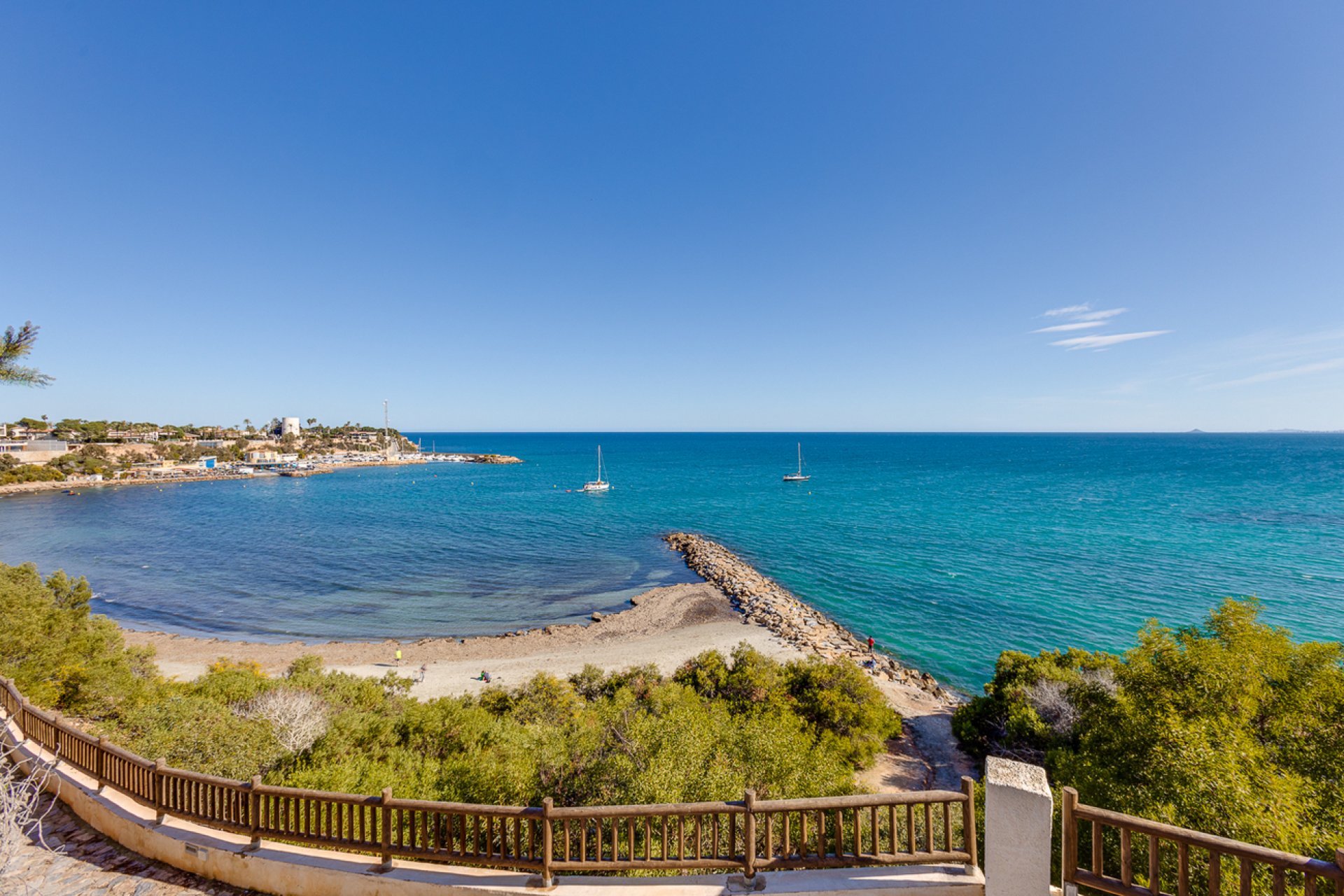 Återförsäljning - Radhus -
Villamartin - Costa Blanca
