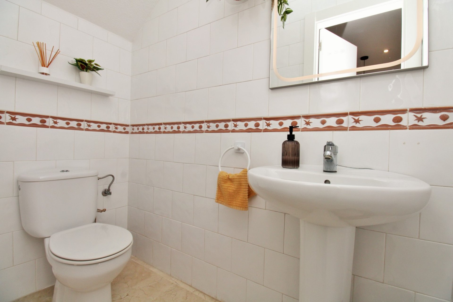 Återförsäljning - Radhus -
Villamartin - Las Violetas