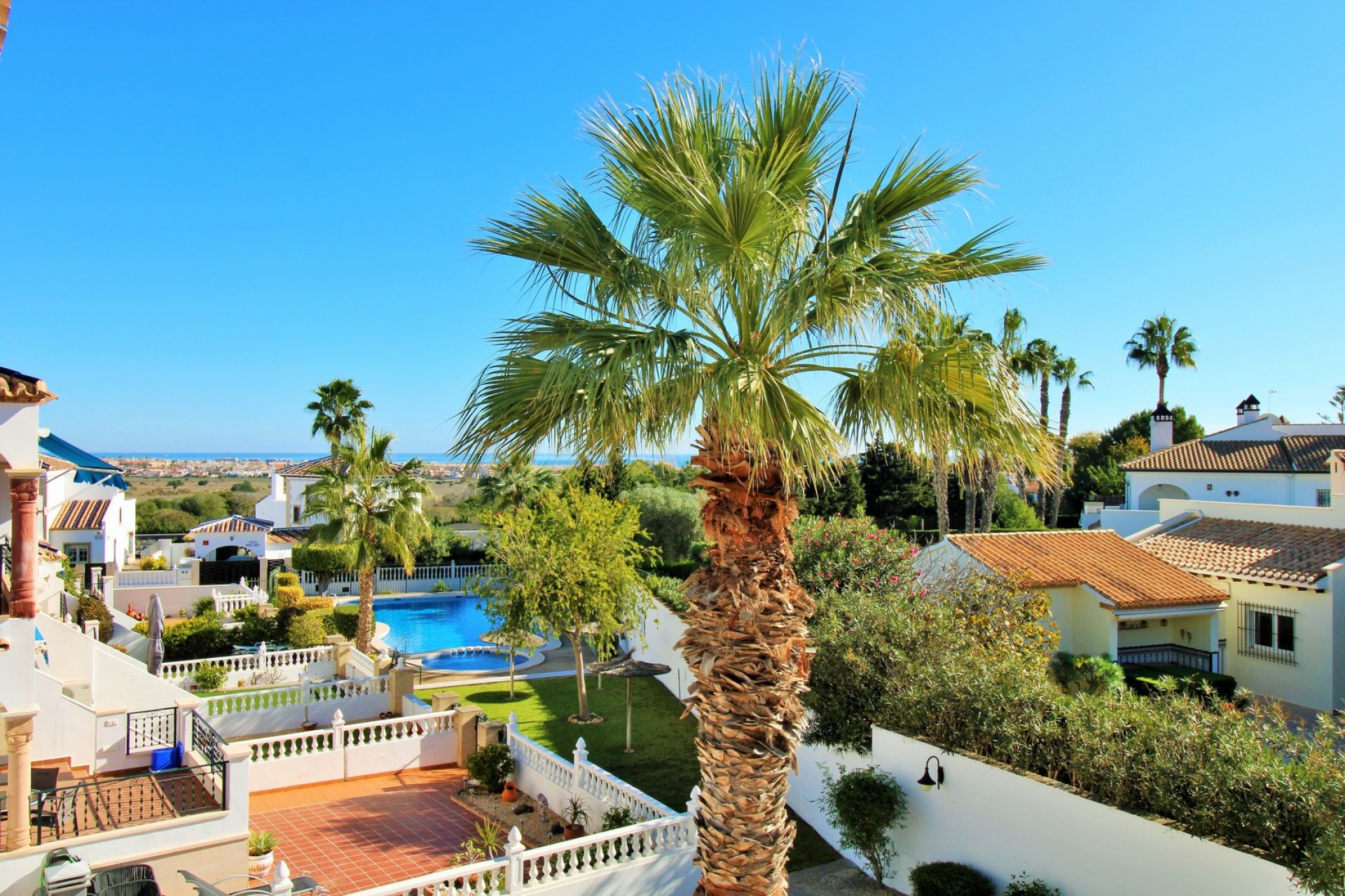 Återförsäljning - Radhus -
Villamartin - Las Violetas