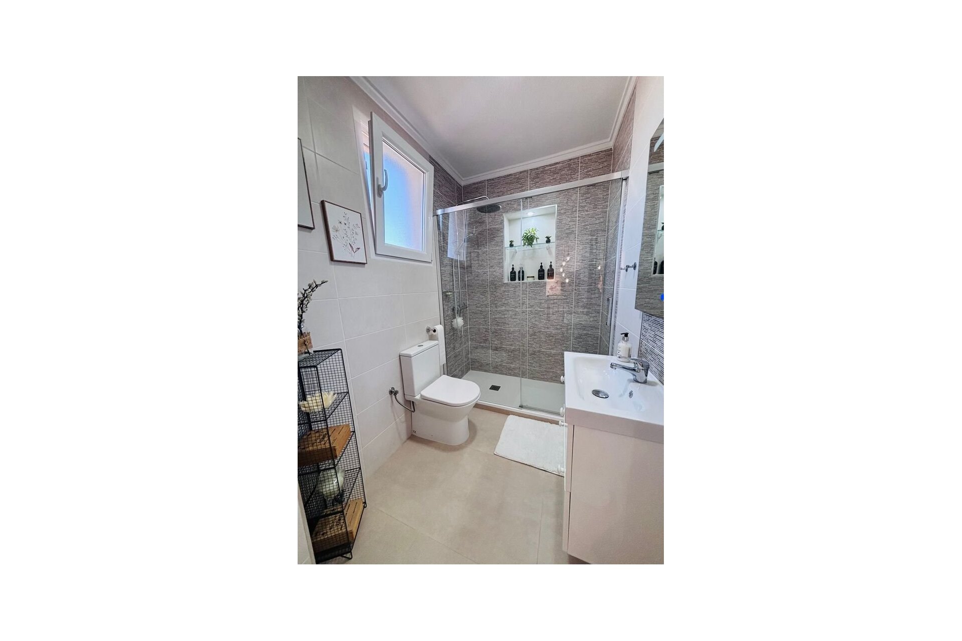 Återförsäljning - Radhus -
Villamartin - Orihuela Costa