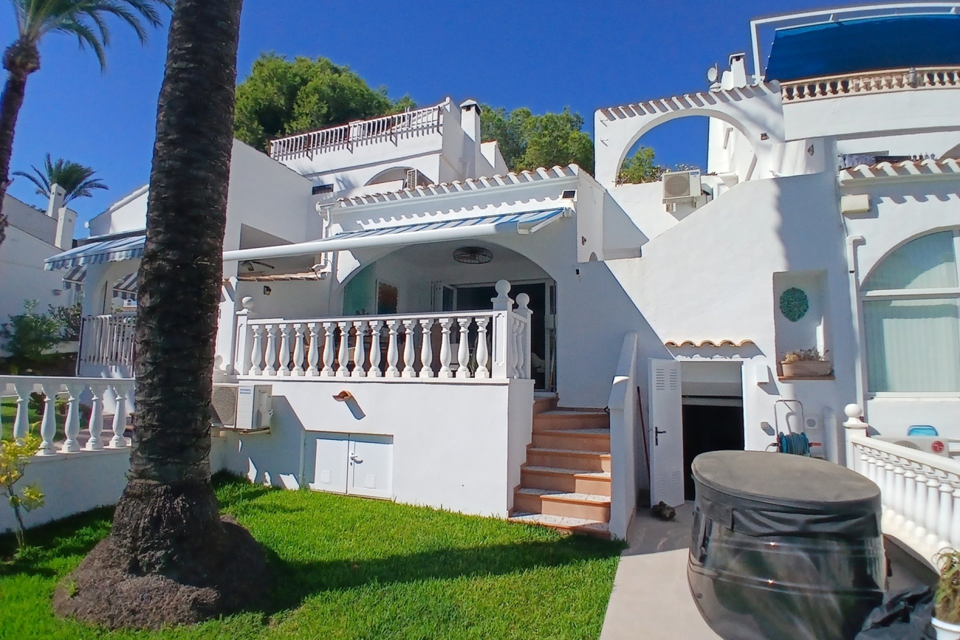 Återförsäljning - Radhus -
Villamartin - Orihuela Costa