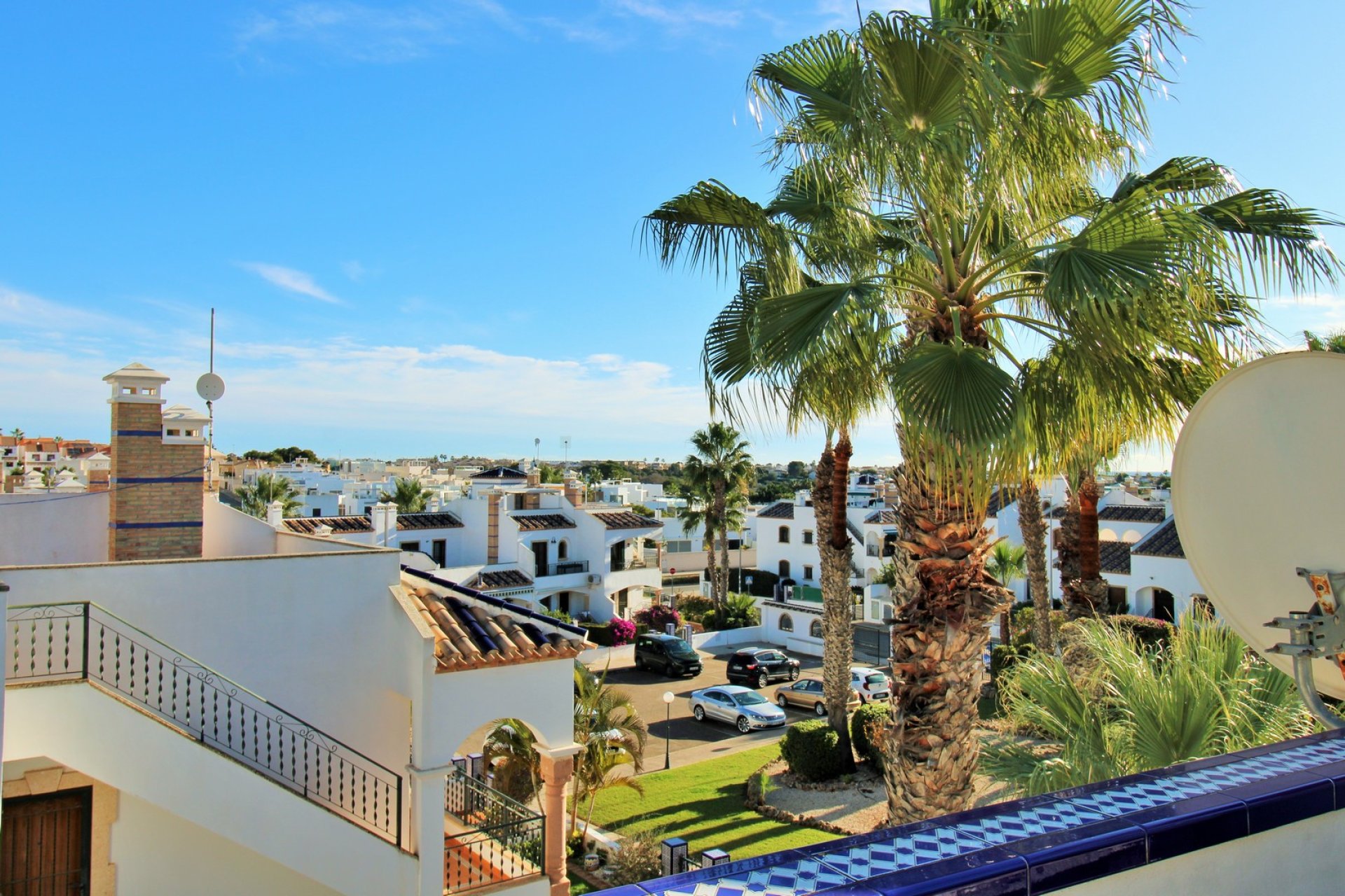 Återförsäljning - Radhus -
Villamartin - PAU 8