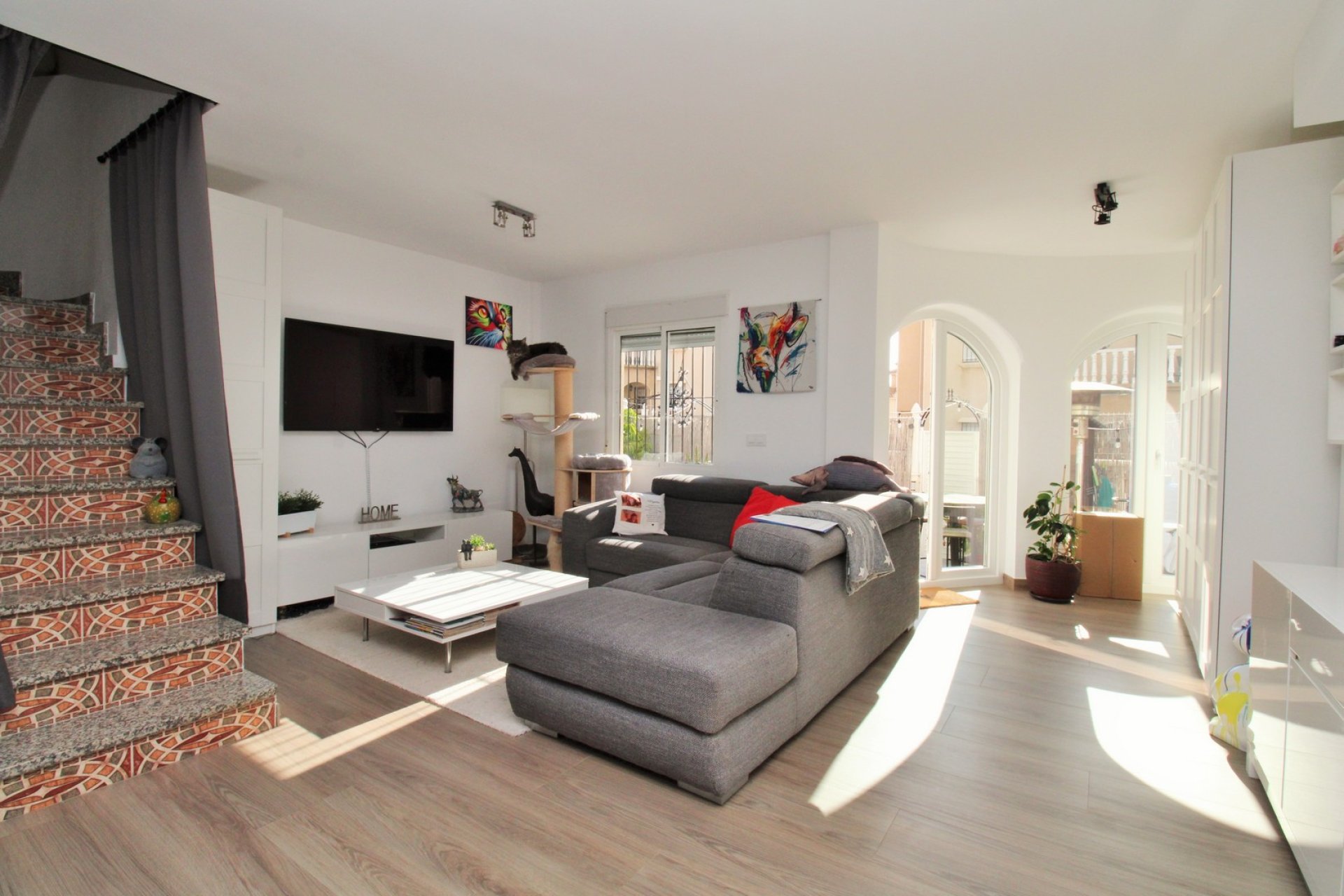 Återförsäljning - Radhus -
Villamartin - Villamartín