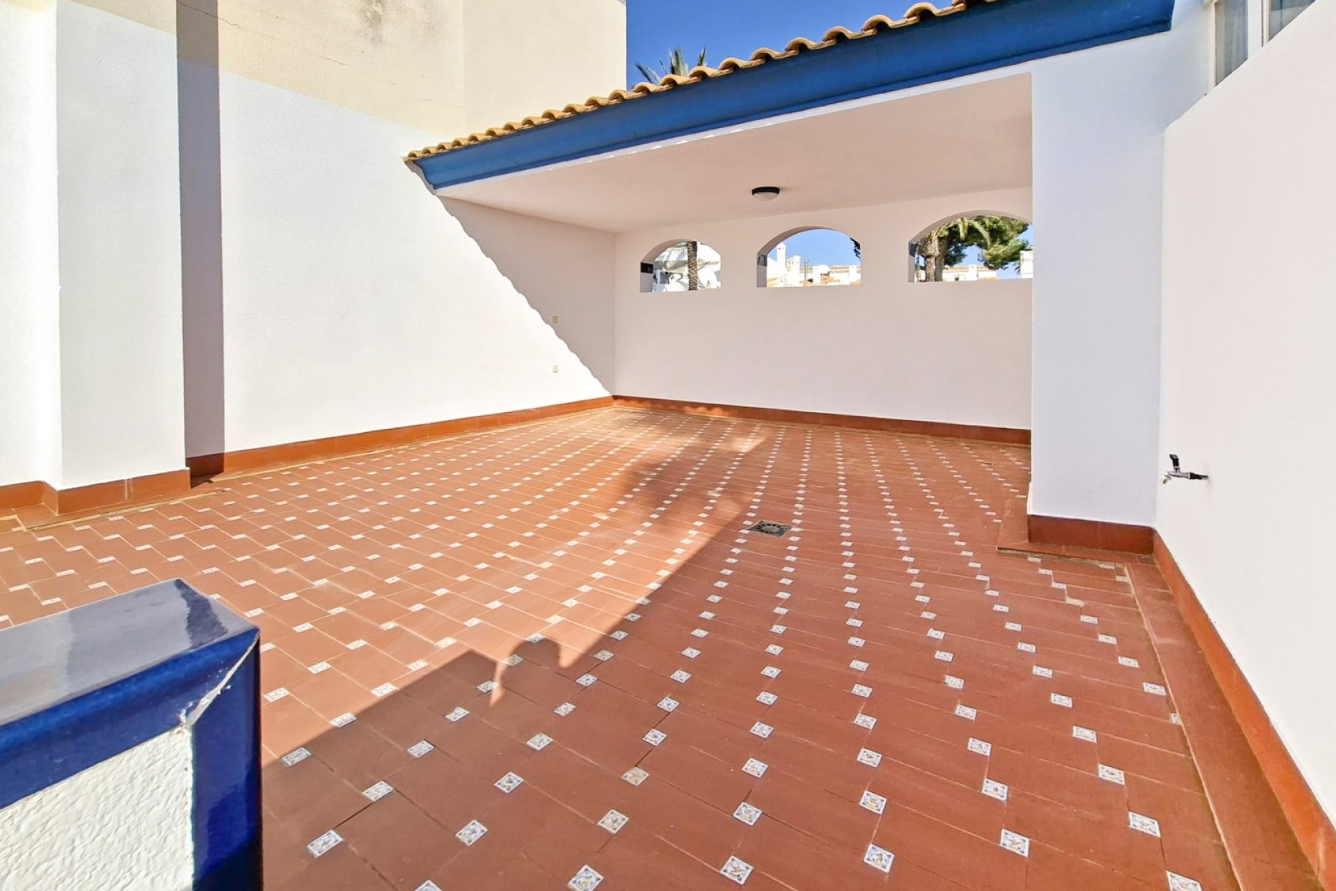 Återförsäljning - Radhus -
Villamartin - Villamartín