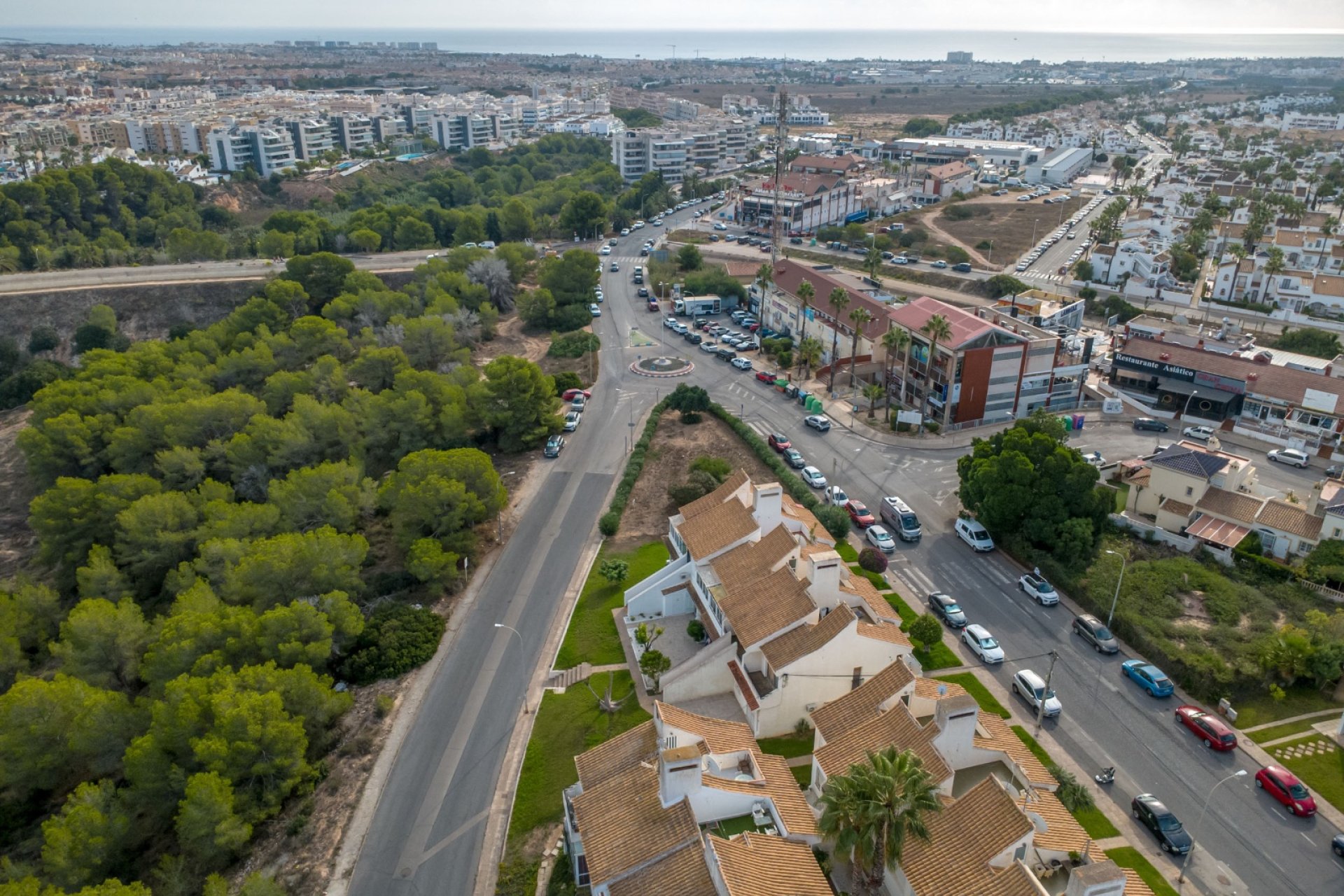 Återförsäljning - Radhus -
Villamartin - Villamartín