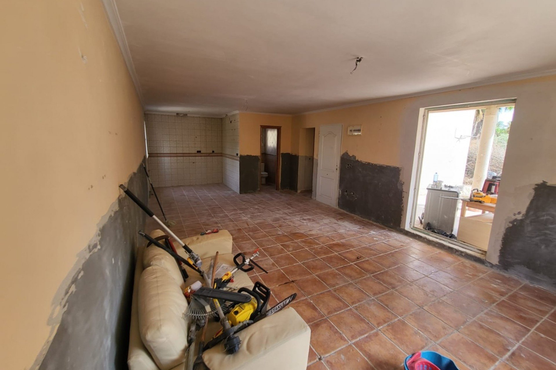 Återförsäljning - Renovation -
Elche - La Hoya