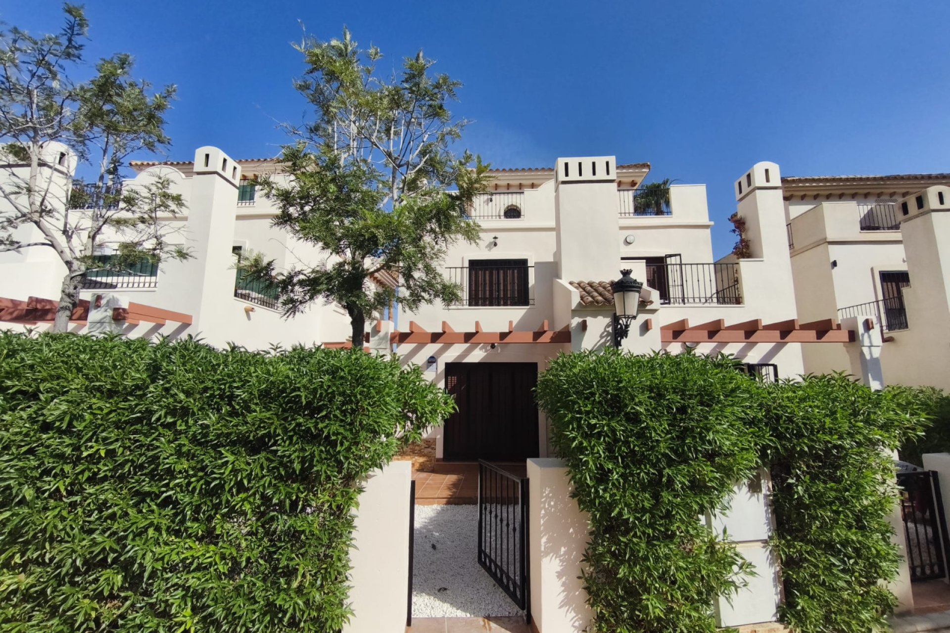 Återförsäljning - Semi detached -
Algorfa - La Finca Golf Resort