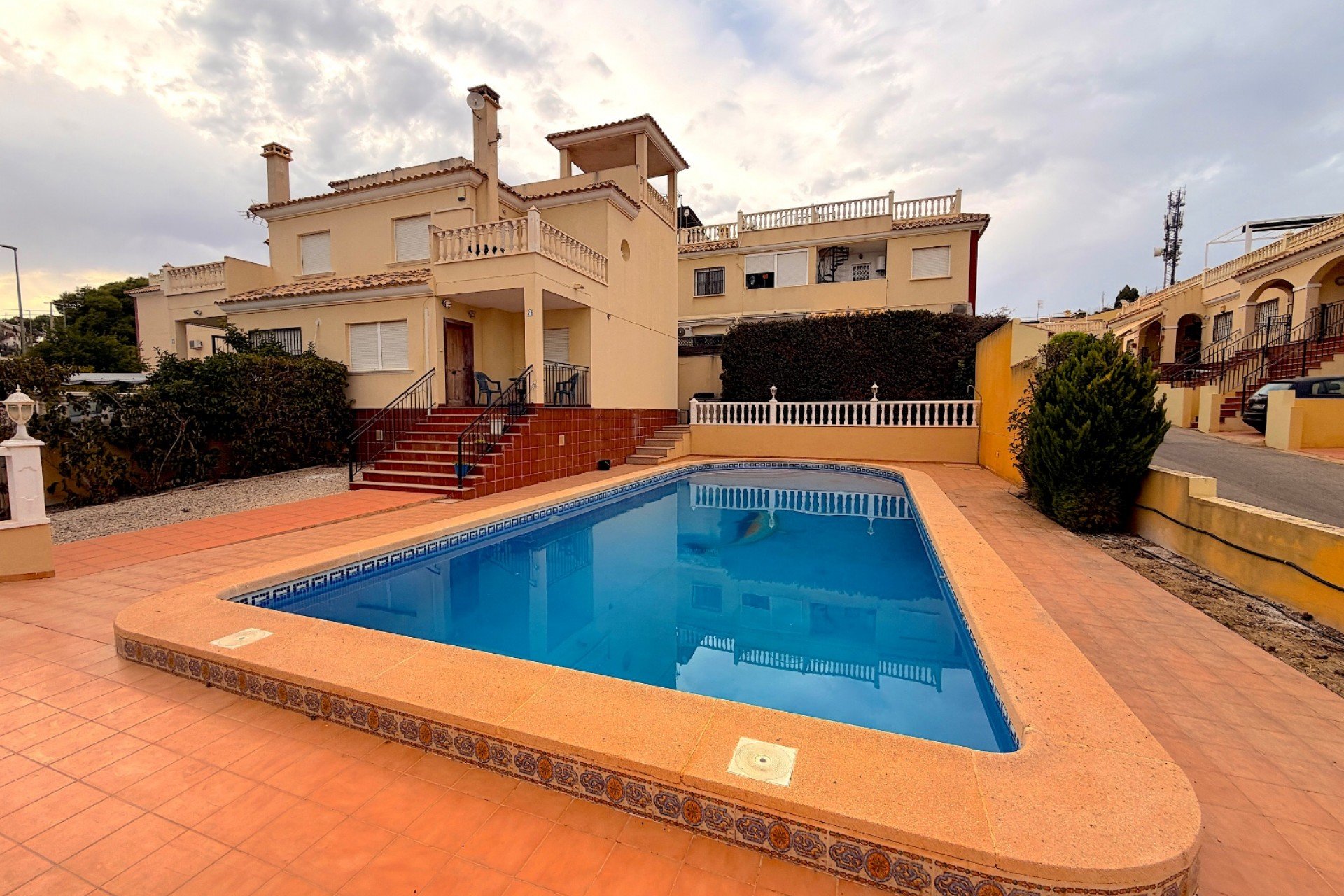 Återförsäljning - Semi detached -
Algorfa - Montemar