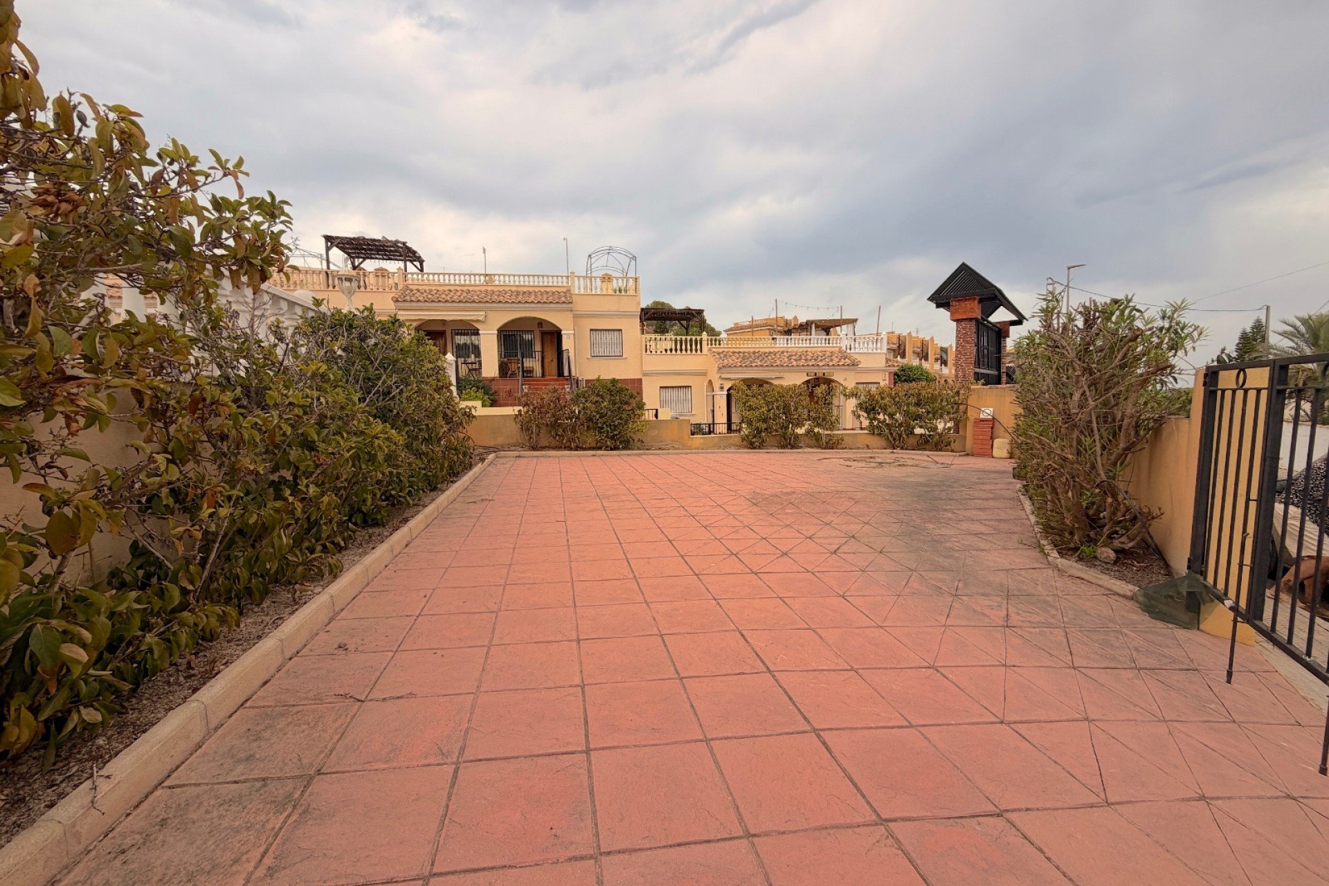 Återförsäljning - Semi detached -
Algorfa - Montemar