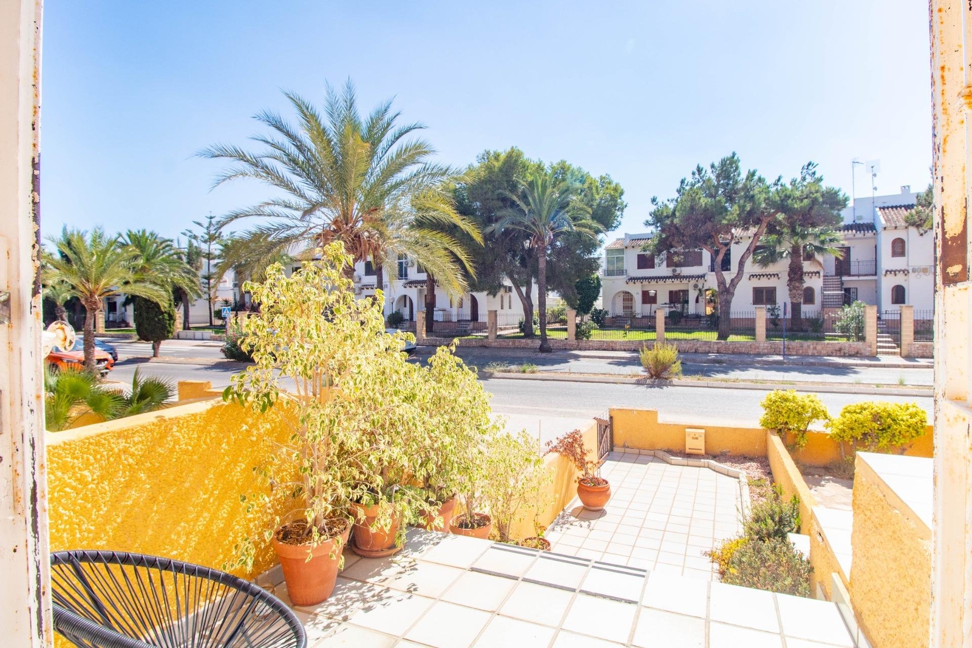 Återförsäljning - Semi detached -
Cabo Roig