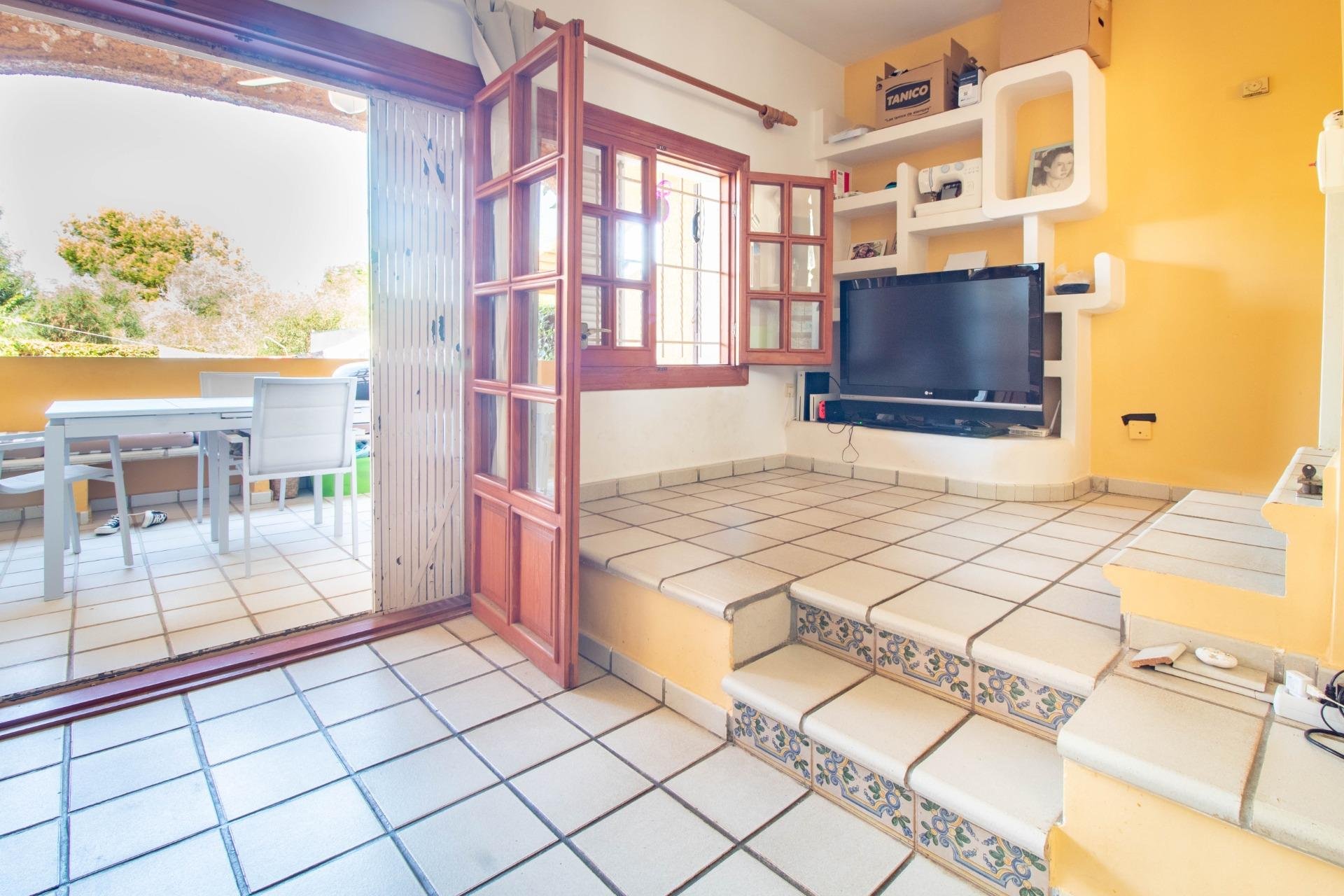 Återförsäljning - Semi detached -
Cabo Roig