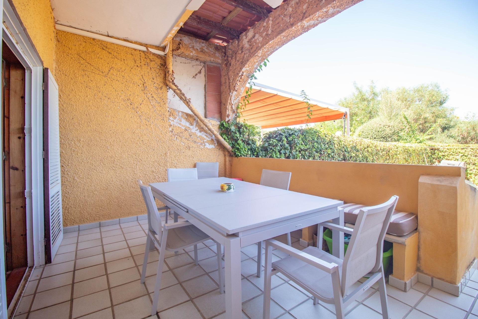 Återförsäljning - Semi detached -
Cabo Roig
