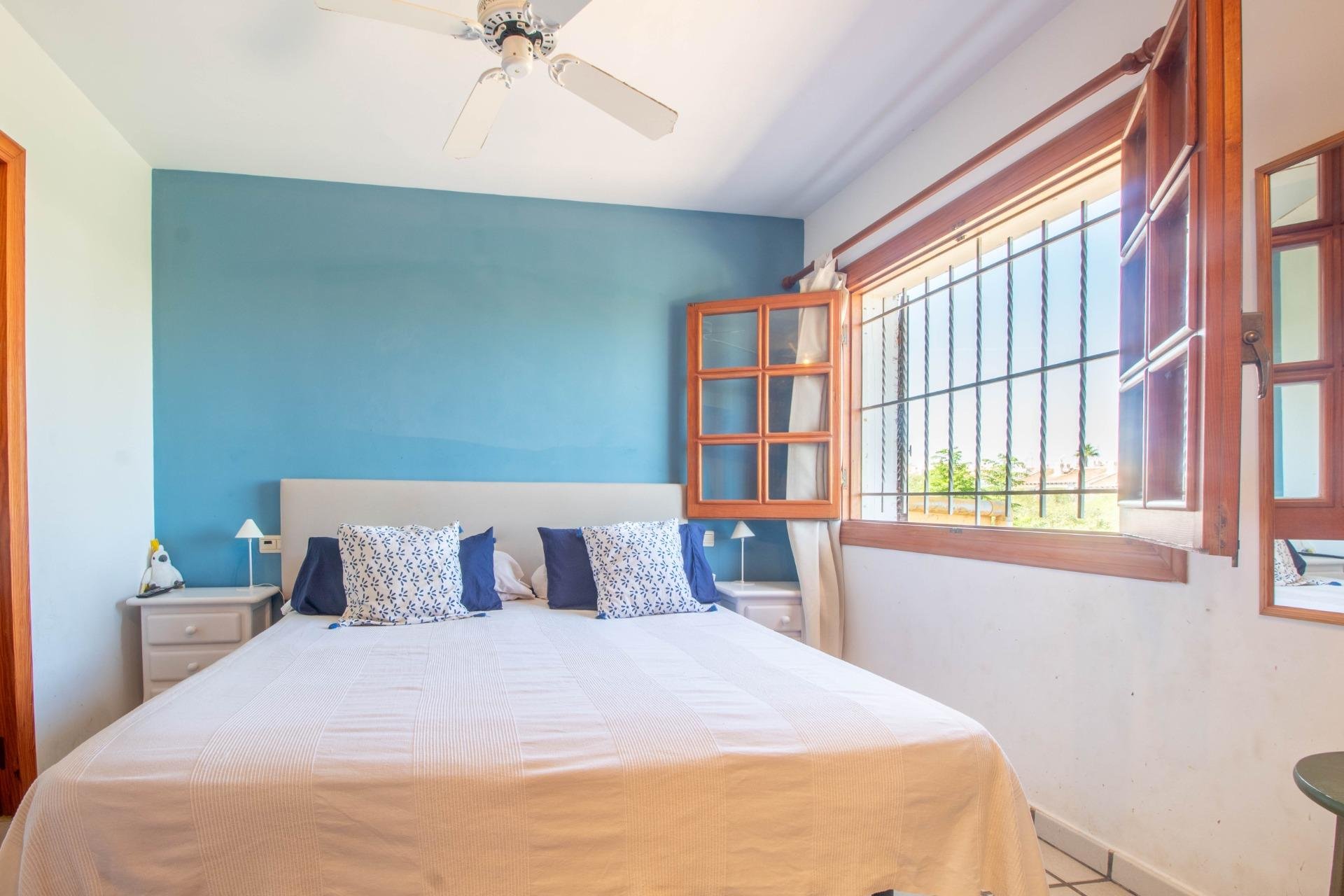 Återförsäljning - Semi detached -
Cabo Roig