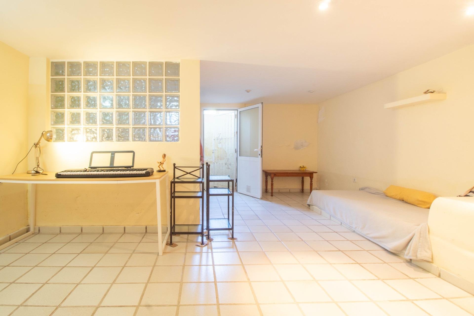 Återförsäljning - Semi detached -
Cabo Roig