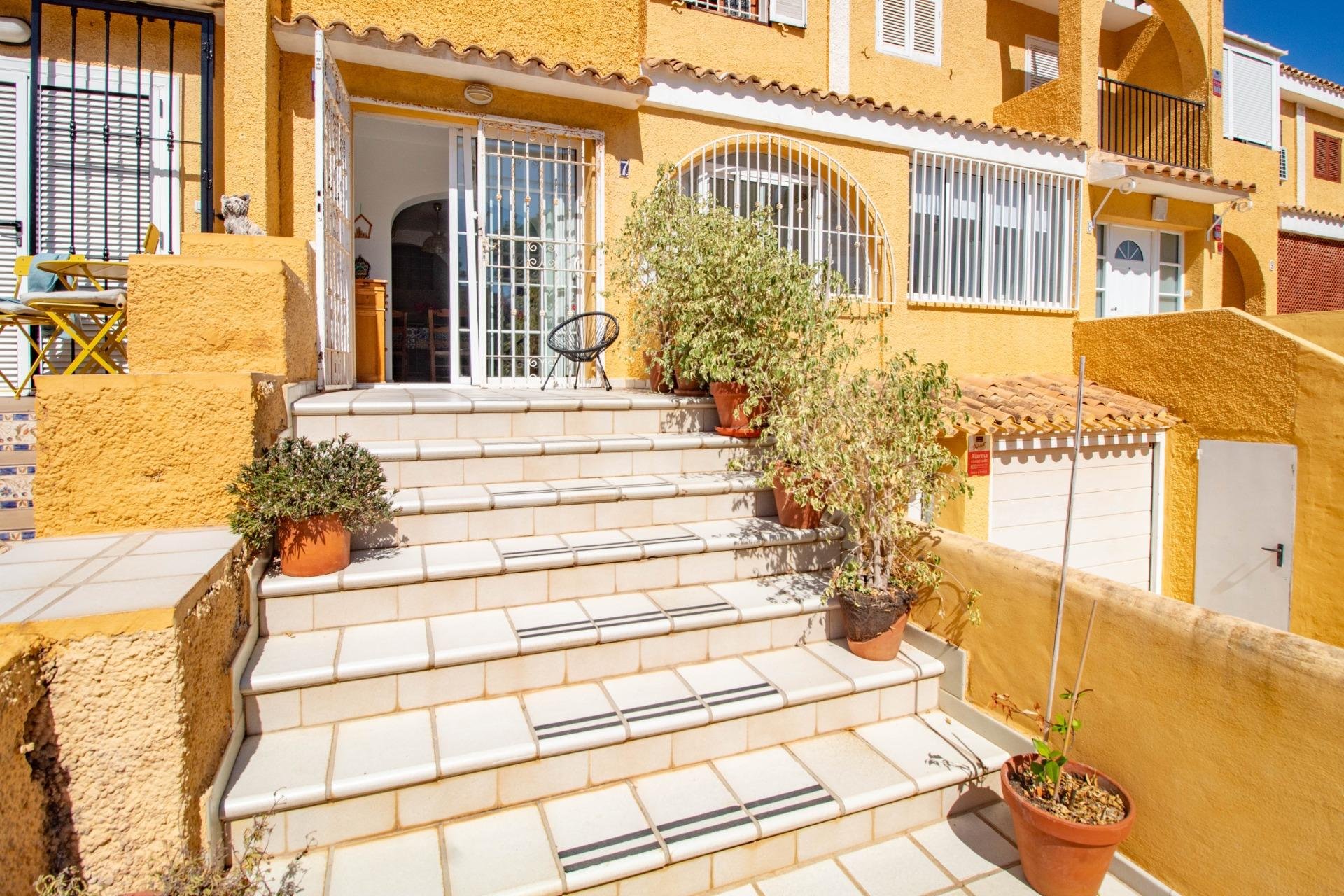 Återförsäljning - Semi detached -
Cabo Roig