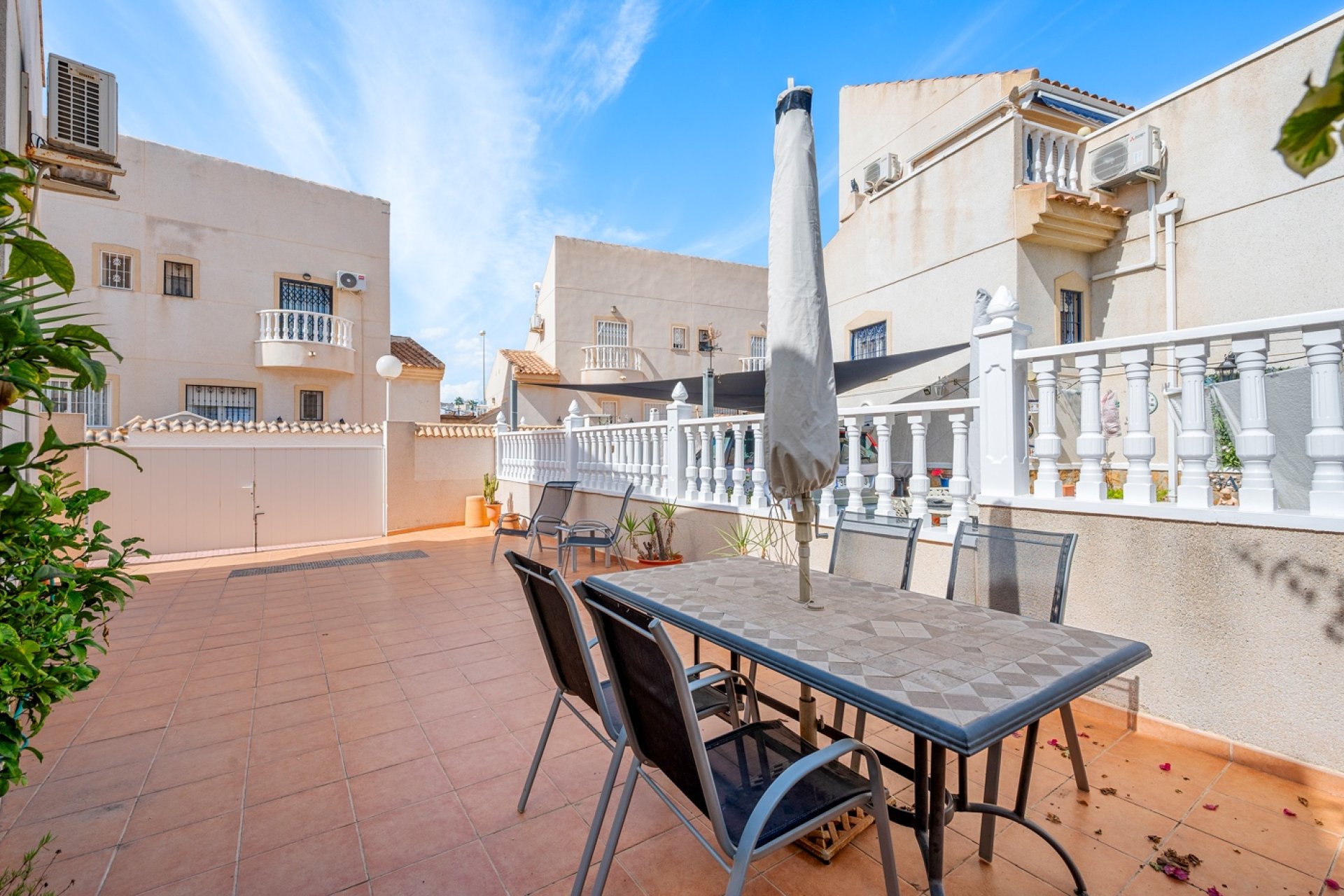 Återförsäljning - Semi detached -
Ciudad quesada - Ciudad Quesada