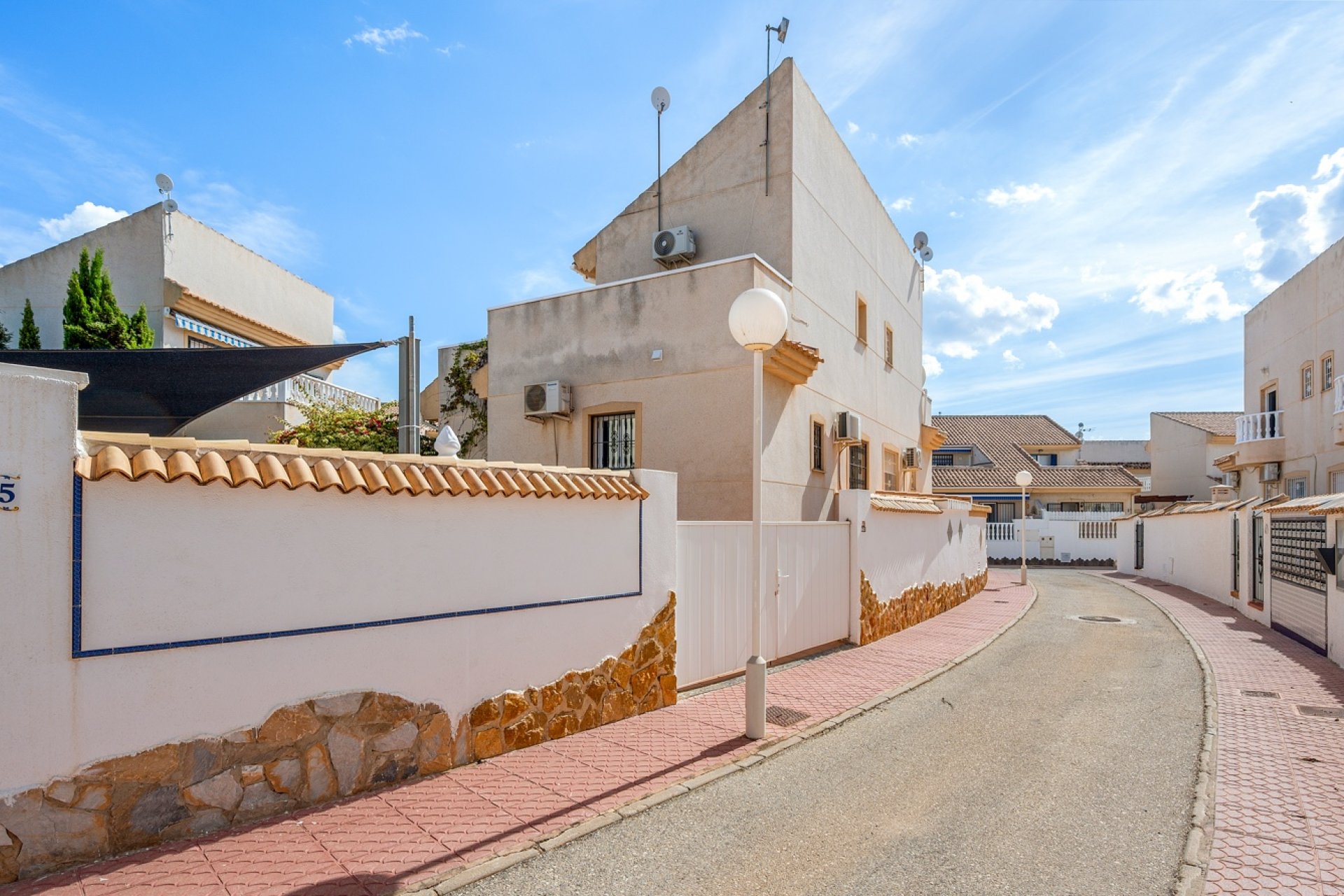 Återförsäljning - Semi detached -
Ciudad quesada - Ciudad Quesada