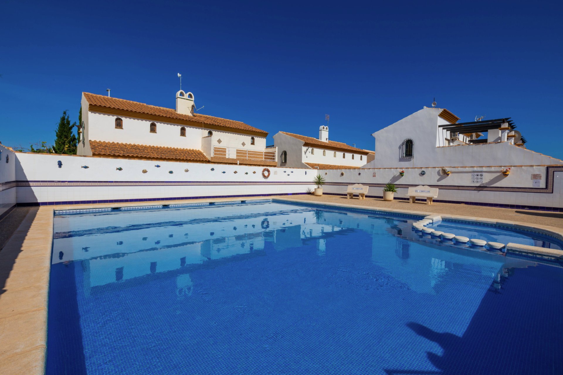 Återförsäljning - Semi detached -
La Zenia