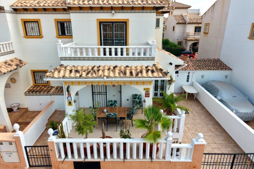 Återförsäljning - Semi detached -
Lomas de Cabo Roig - Orihuela Costa