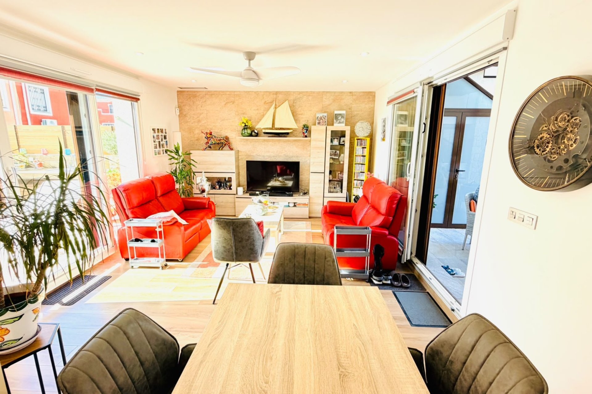 Återförsäljning - Semi detached -
Los Montesinos - La Herada
