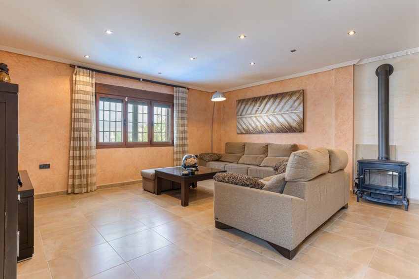 Återförsäljning - Semi detached -
Los Montesinos - La Herrada