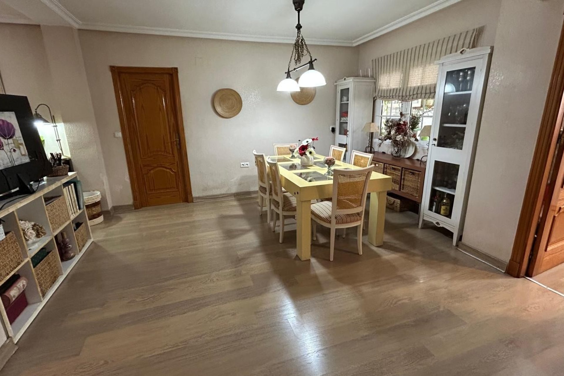 Återförsäljning - Semi detached -
Los Montesinos