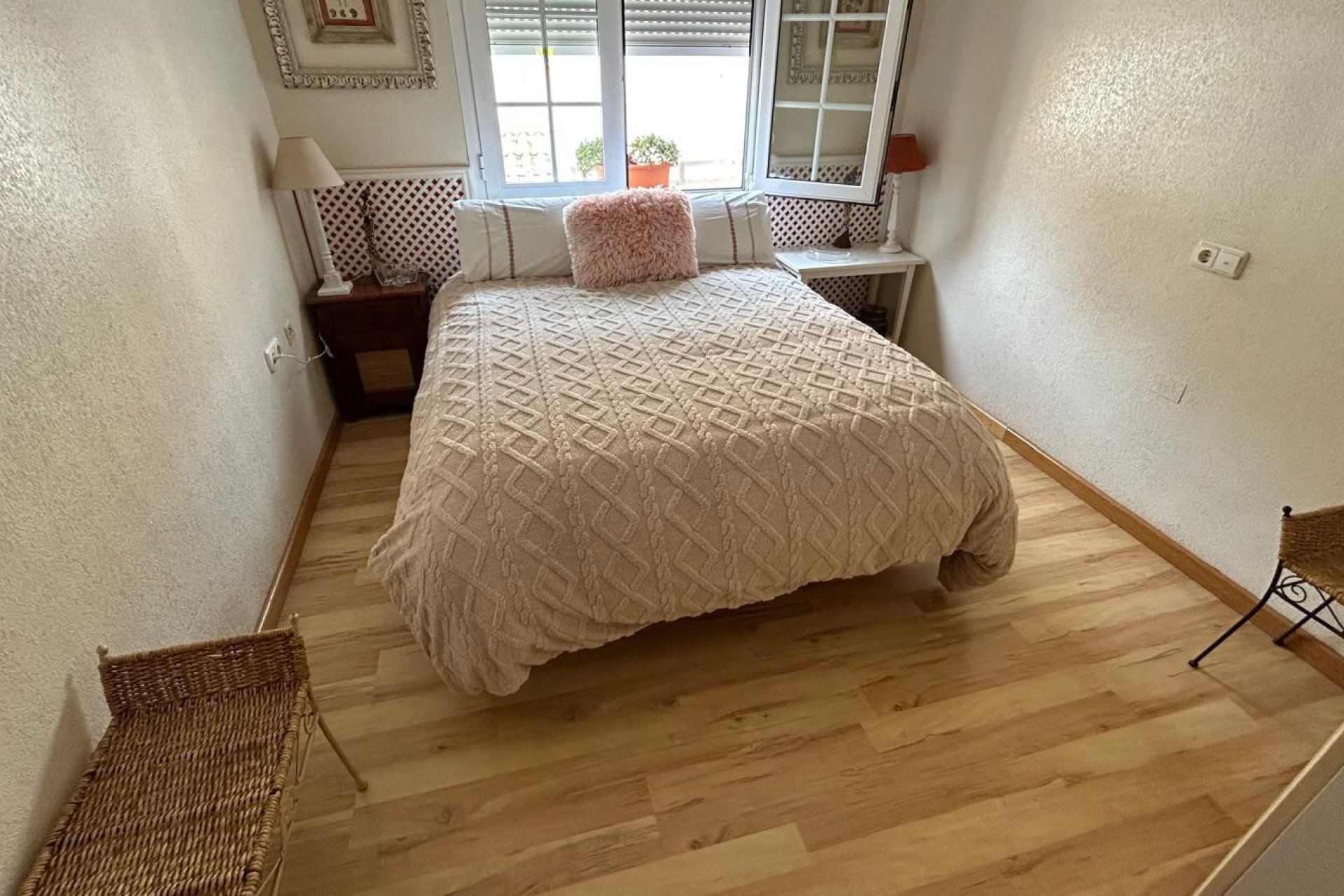 Återförsäljning - Semi detached -
Los Montesinos