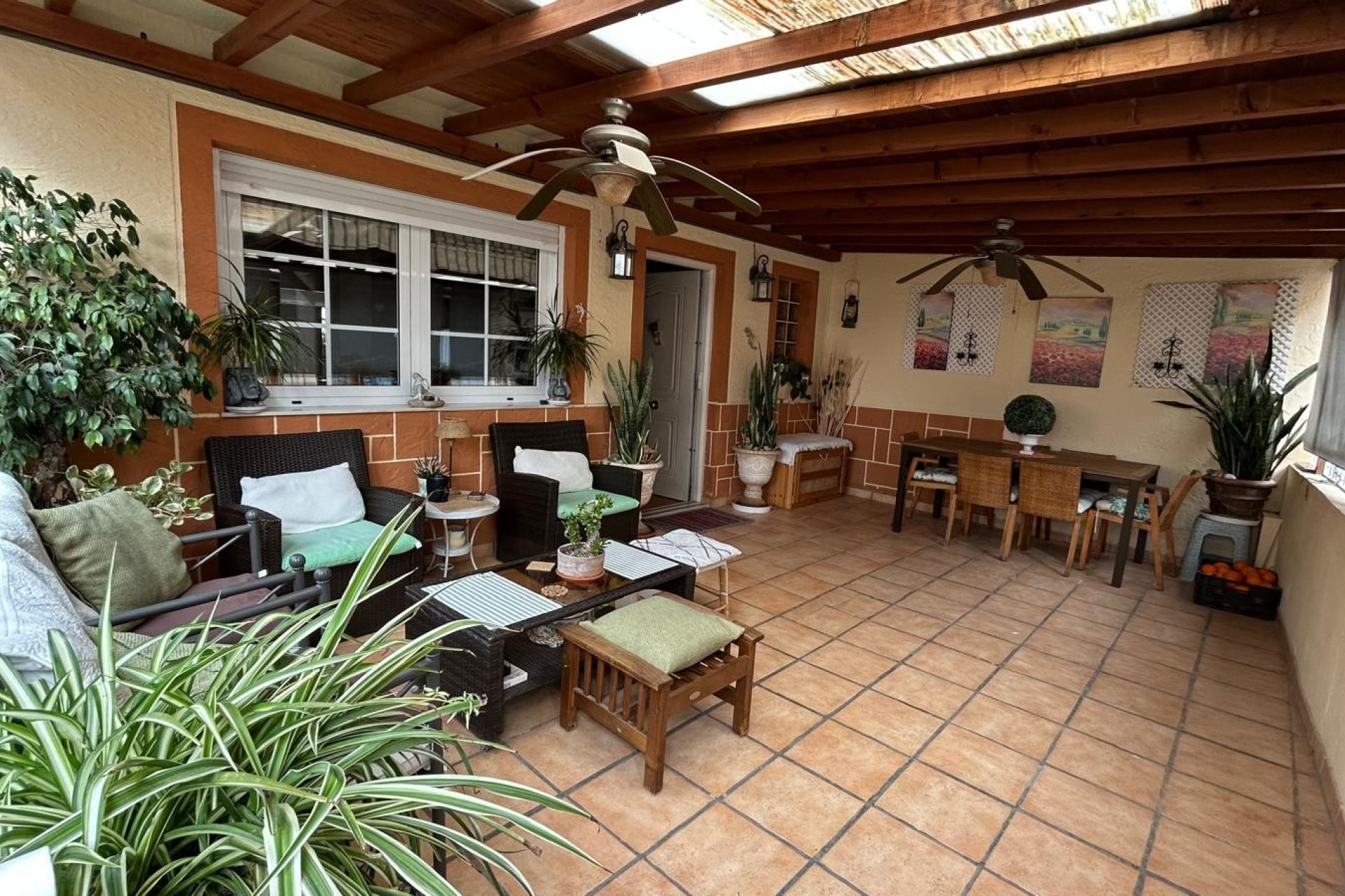 Återförsäljning - Semi detached -
Los Montesinos