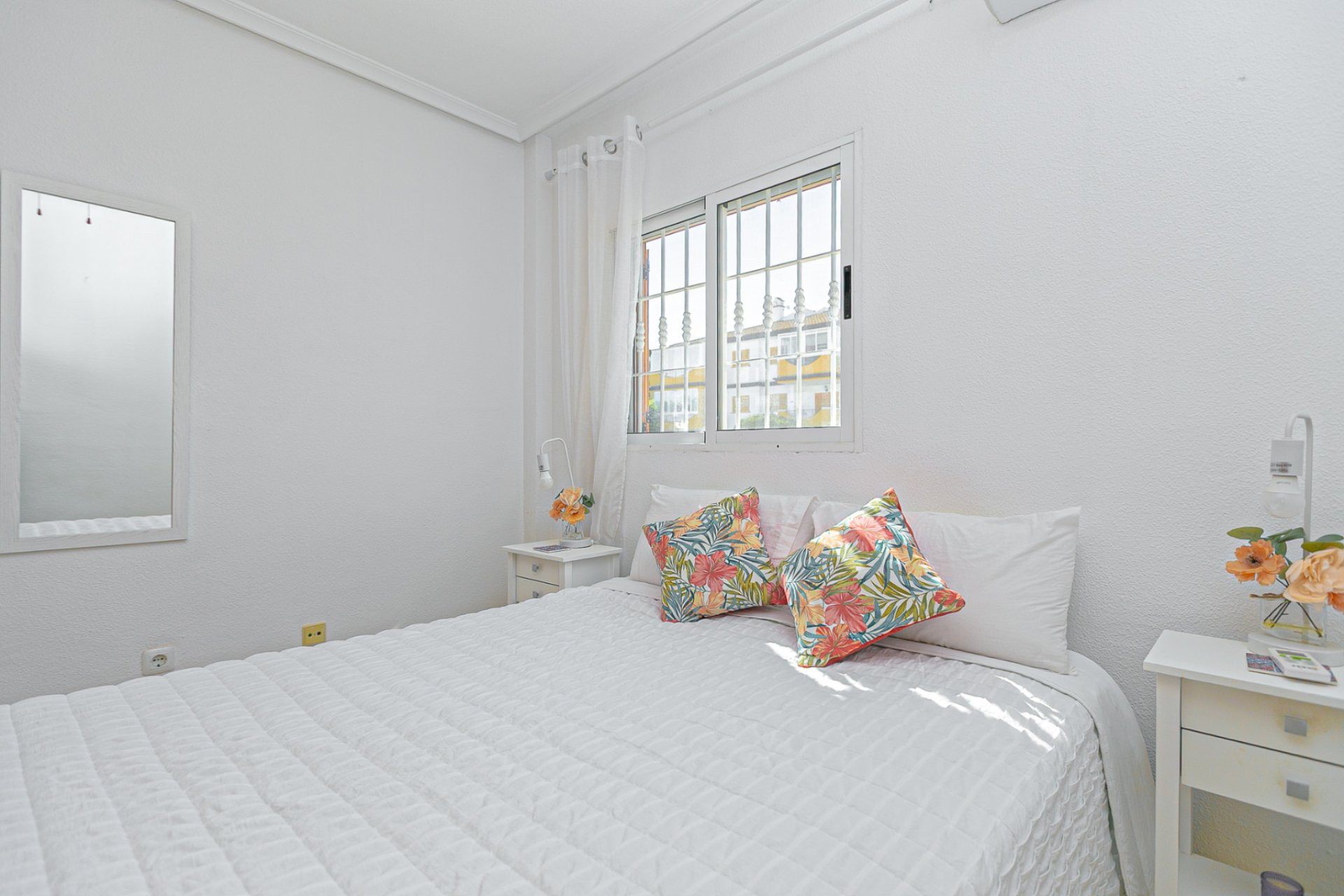 Återförsäljning - Semi detached -
Mil Palmeras - Riomar