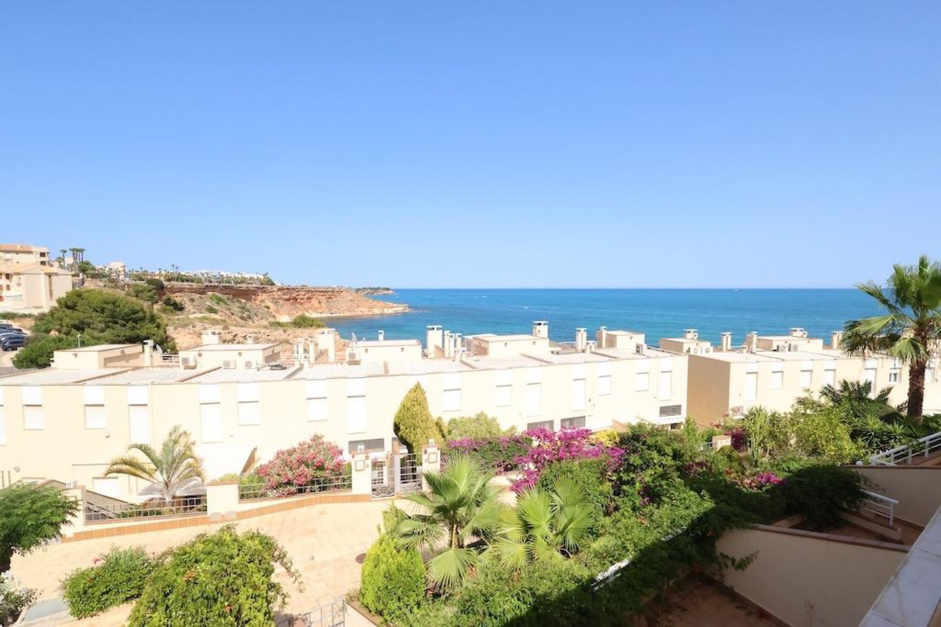 Återförsäljning - Semi detached -
Orihuela Costa - Agua Marina