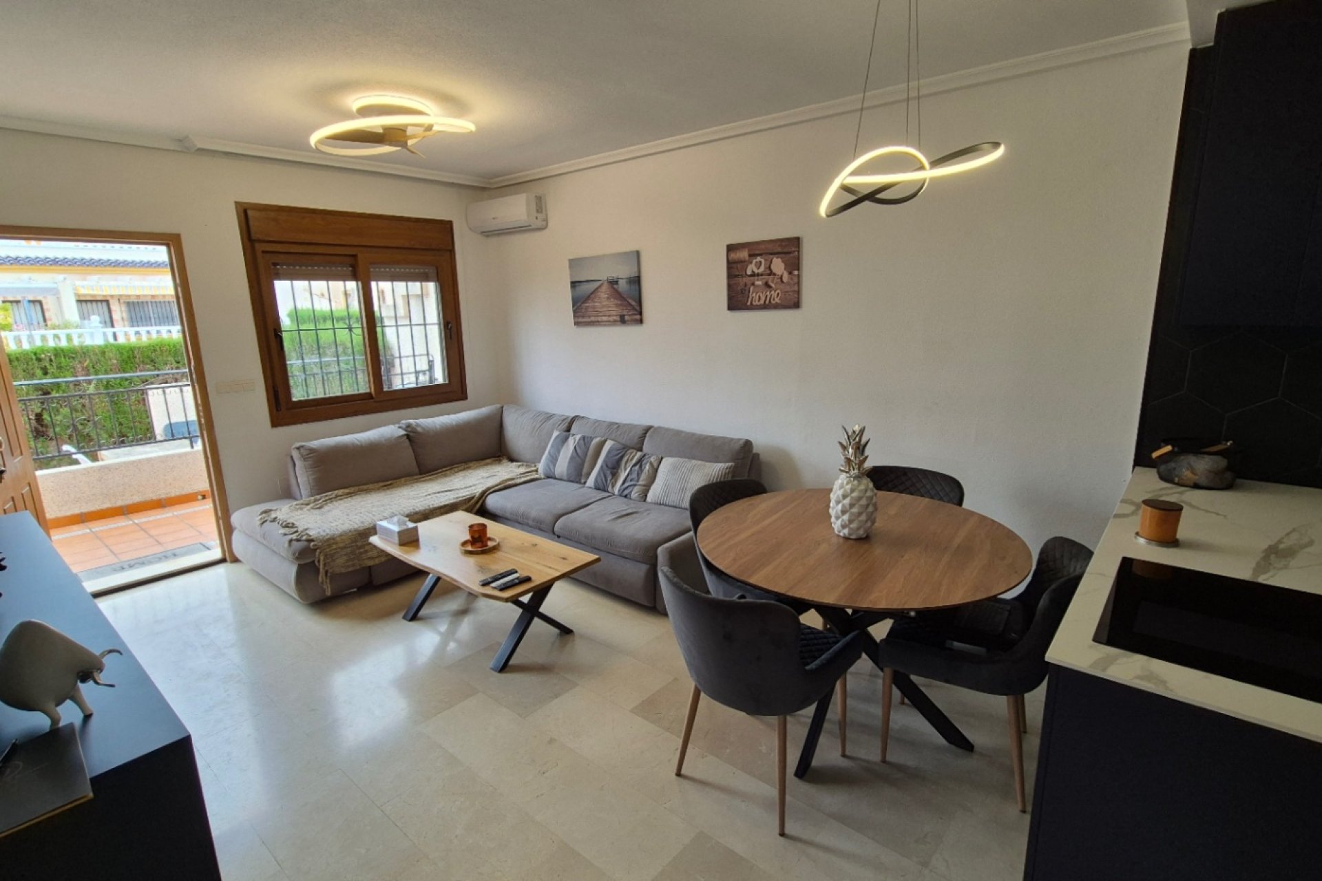 Återförsäljning - Semi detached -
Orihuela - Costa Blanca Sur