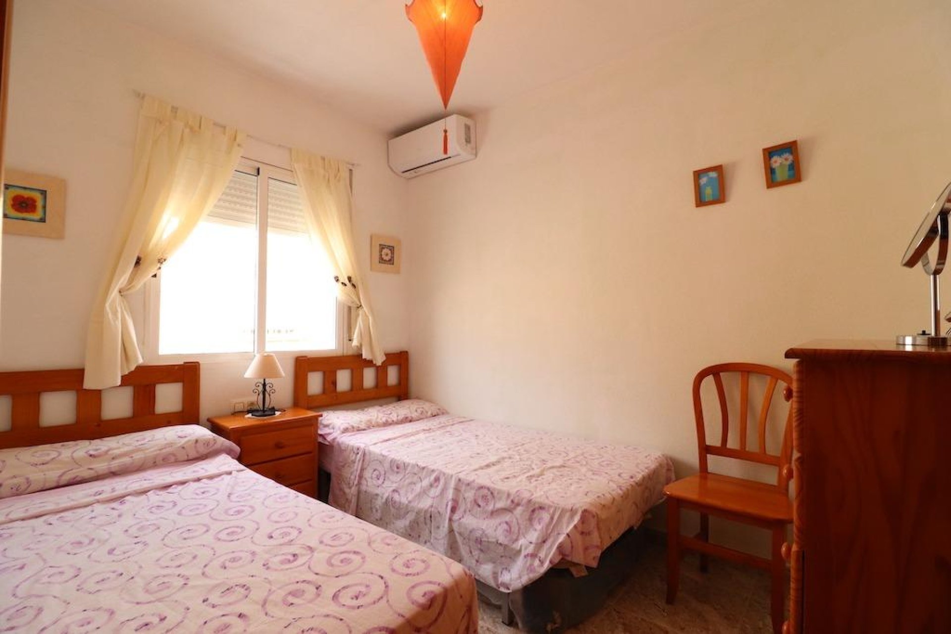 Återförsäljning - Semi detached -
Orihuela Costa - La Zenia