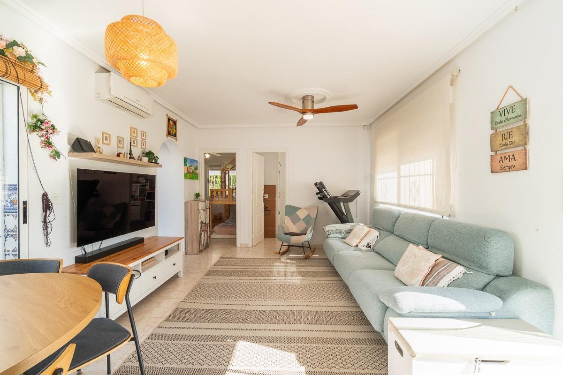 Återförsäljning - Semi detached -
Orihuela Costa - Punta Prima
