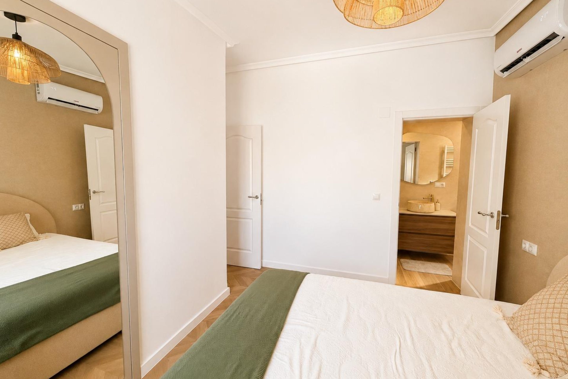 Återförsäljning - Semi detached -
Orihuela Costa - Punta Prima