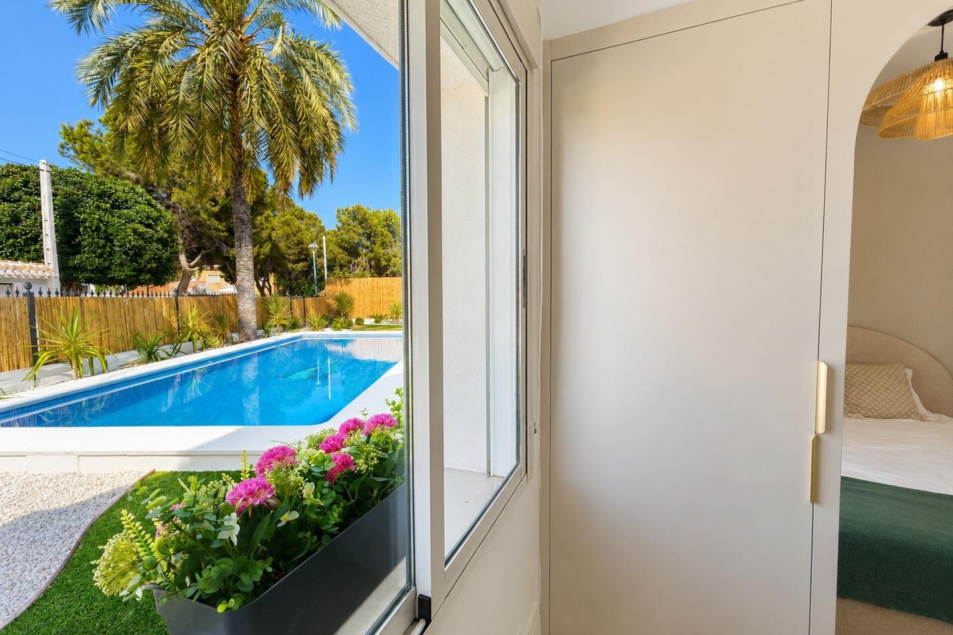 Återförsäljning - Semi detached -
Orihuela Costa - Punta Prima