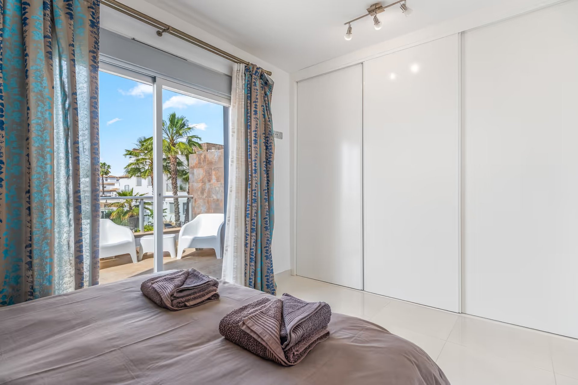 Återförsäljning - Semi detached -
Punta Prima - Marina Med