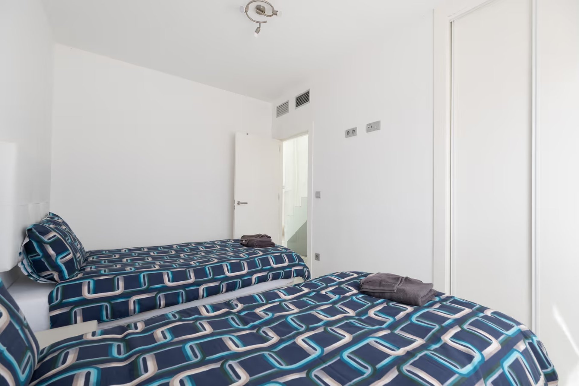 Återförsäljning - Semi detached -
Punta Prima - Marina Med