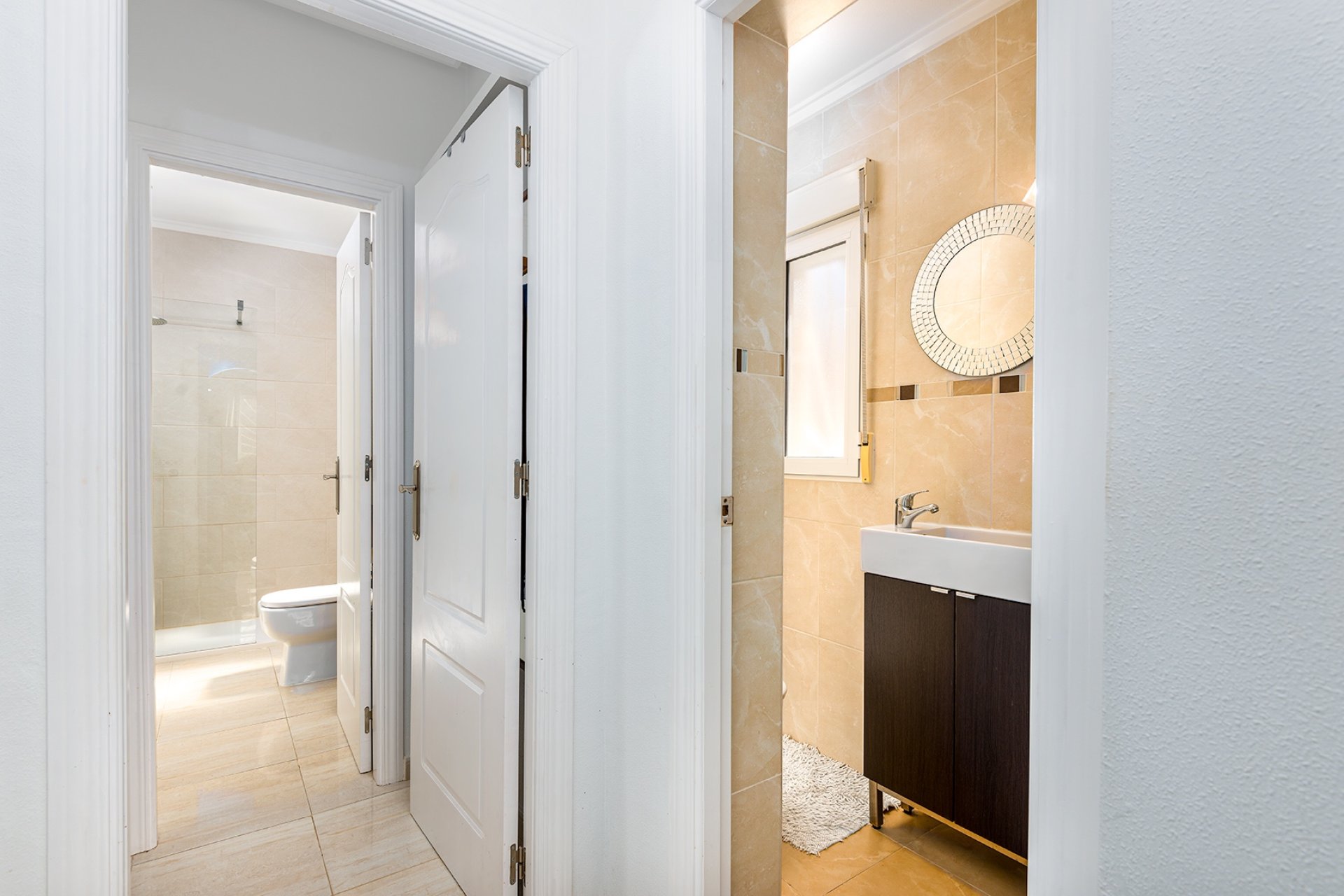 Återförsäljning - Semi detached -
Rojales - Benimar