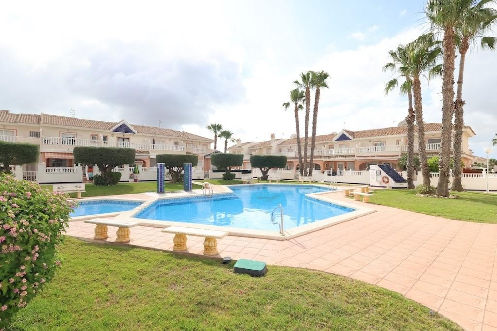 Återförsäljning - Semi detached -
Rojales - Ciudad Quesada - Doña Pepa