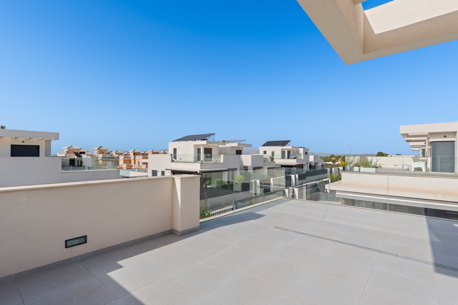 Återförsäljning - Semi detached -
San Fulgencio - La Marina