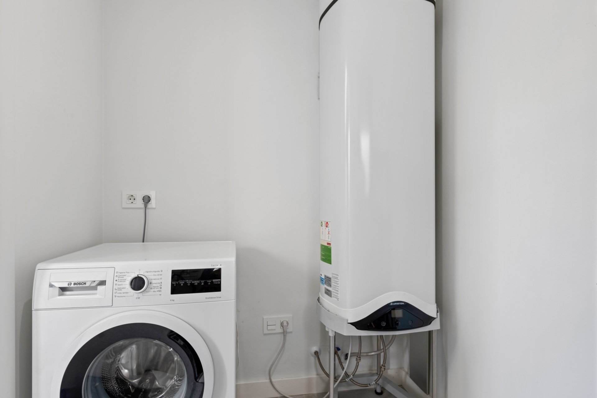 Återförsäljning - Semi detached -
San Fulgencio - La Marina