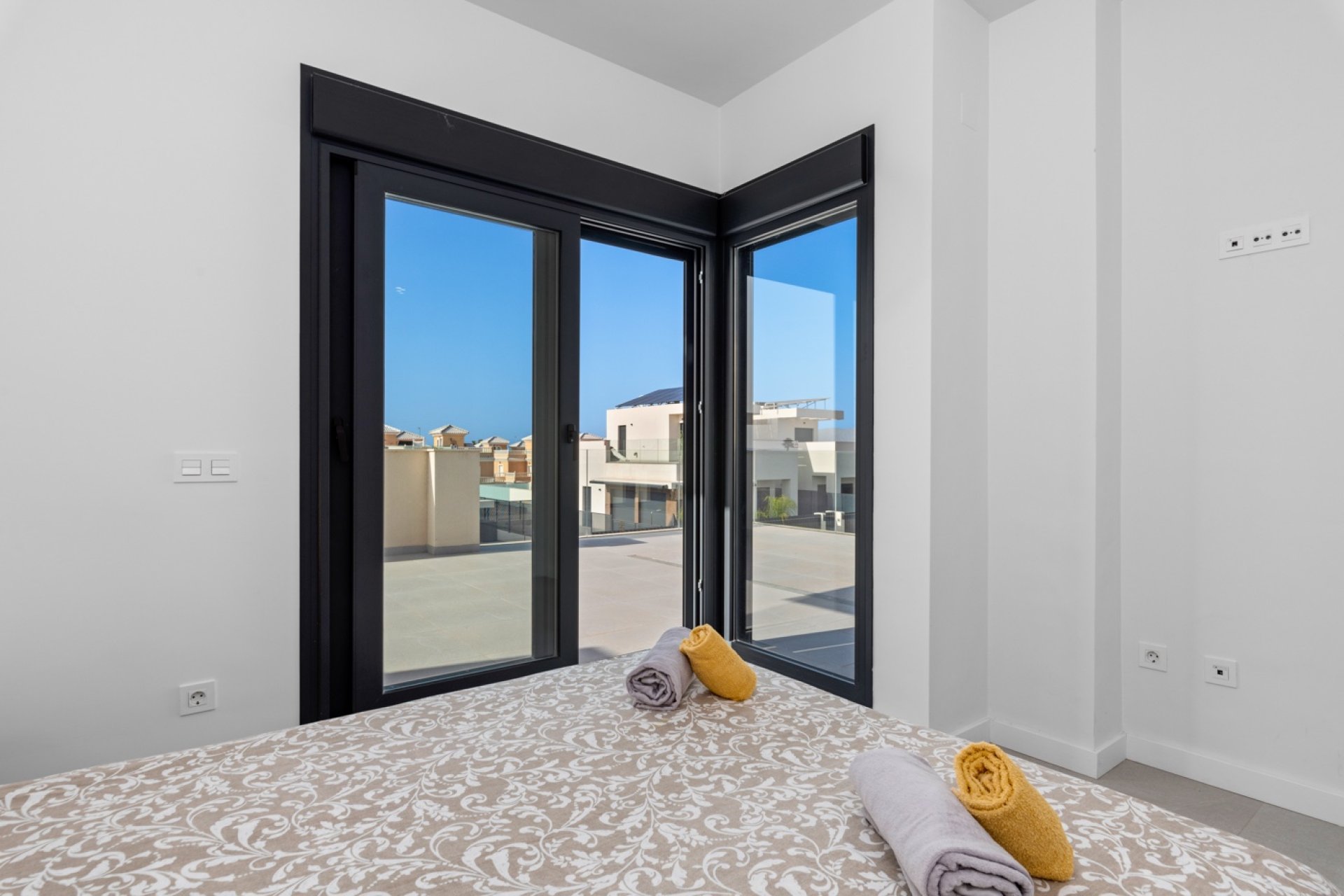 Återförsäljning - Semi detached -
San Fulgencio - La Marina