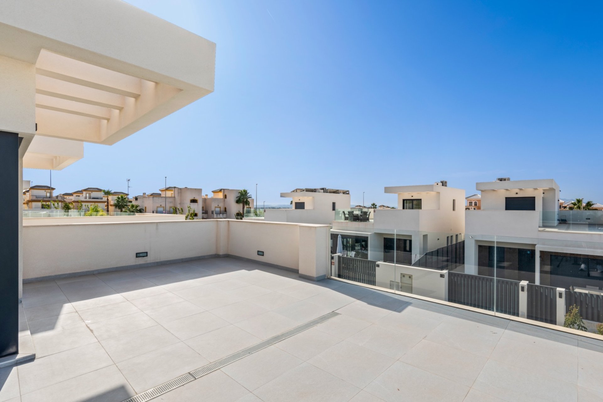 Återförsäljning - Semi detached -
San Fulgencio - La Marina