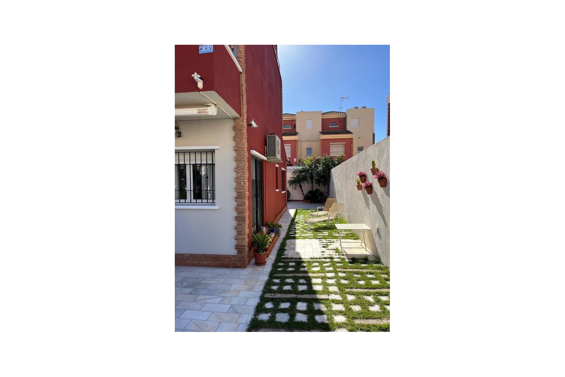 Återförsäljning - Semi detached -
Torre de la Horadada - Costa Blanca