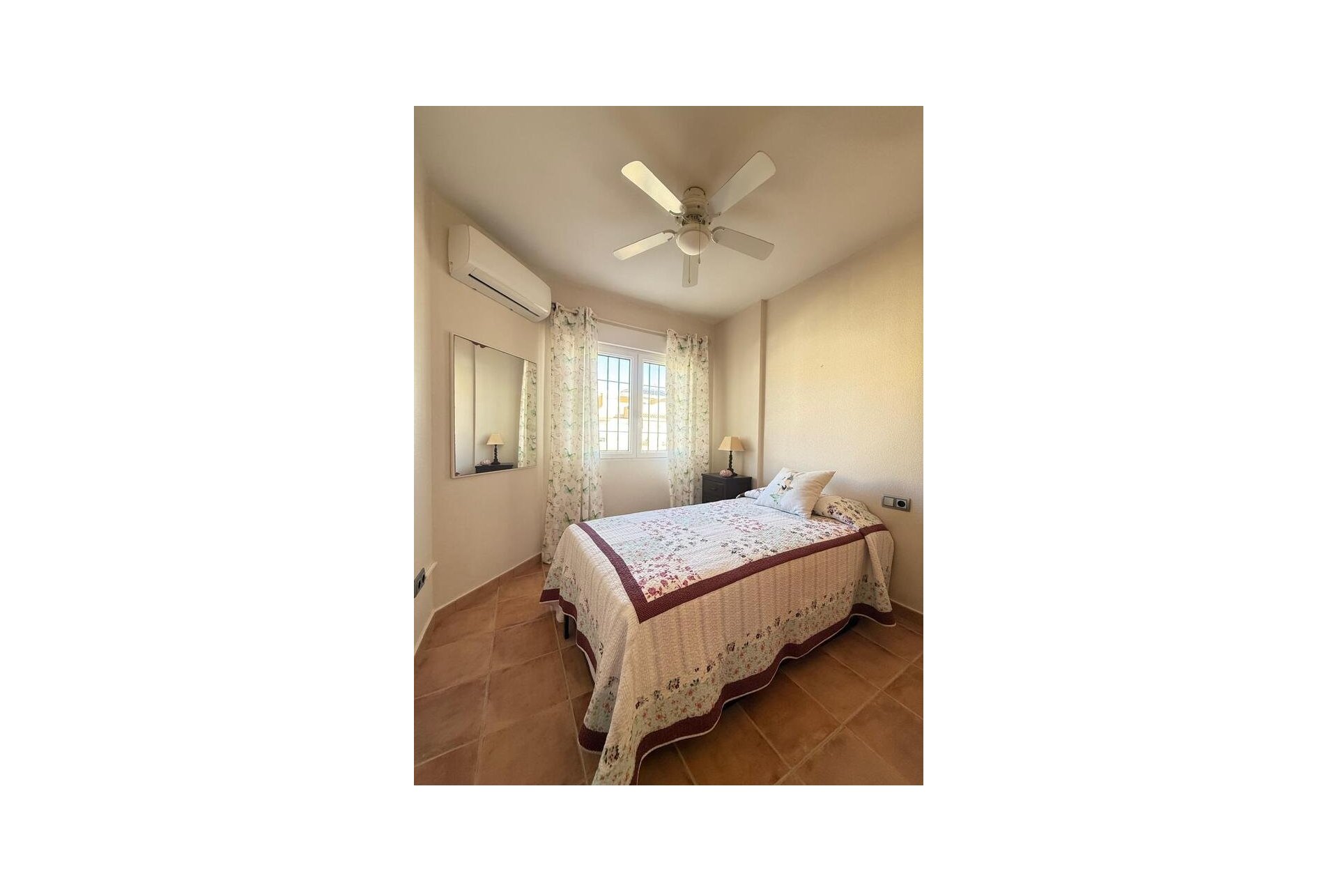 Återförsäljning - Semi detached -
Torre de la Horadada - Costa Blanca