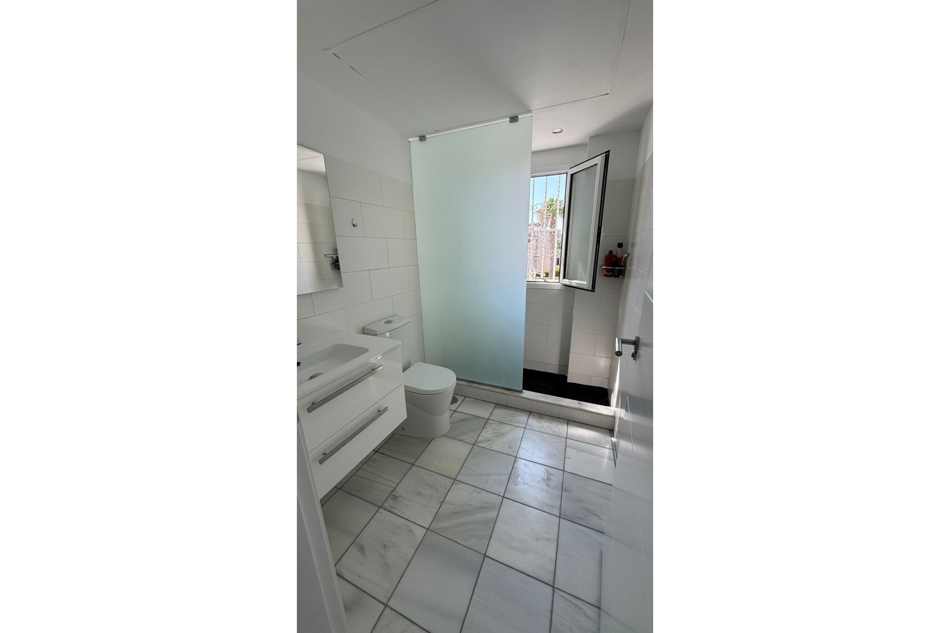 Återförsäljning - Semi detached -
Torrevieja - Costa Blanca Sur