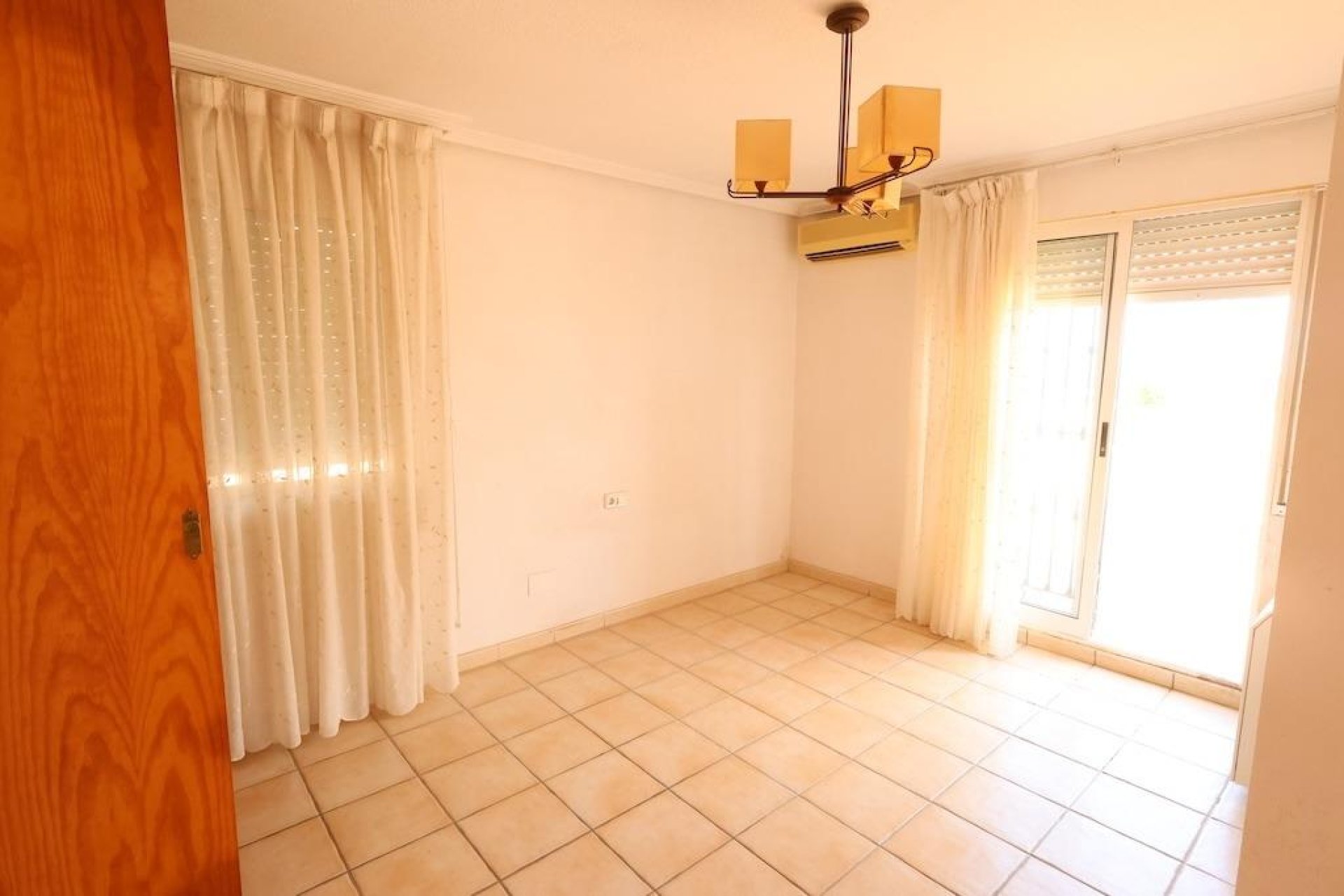 Återförsäljning - Semi detached -
Torrevieja - Los Balcones