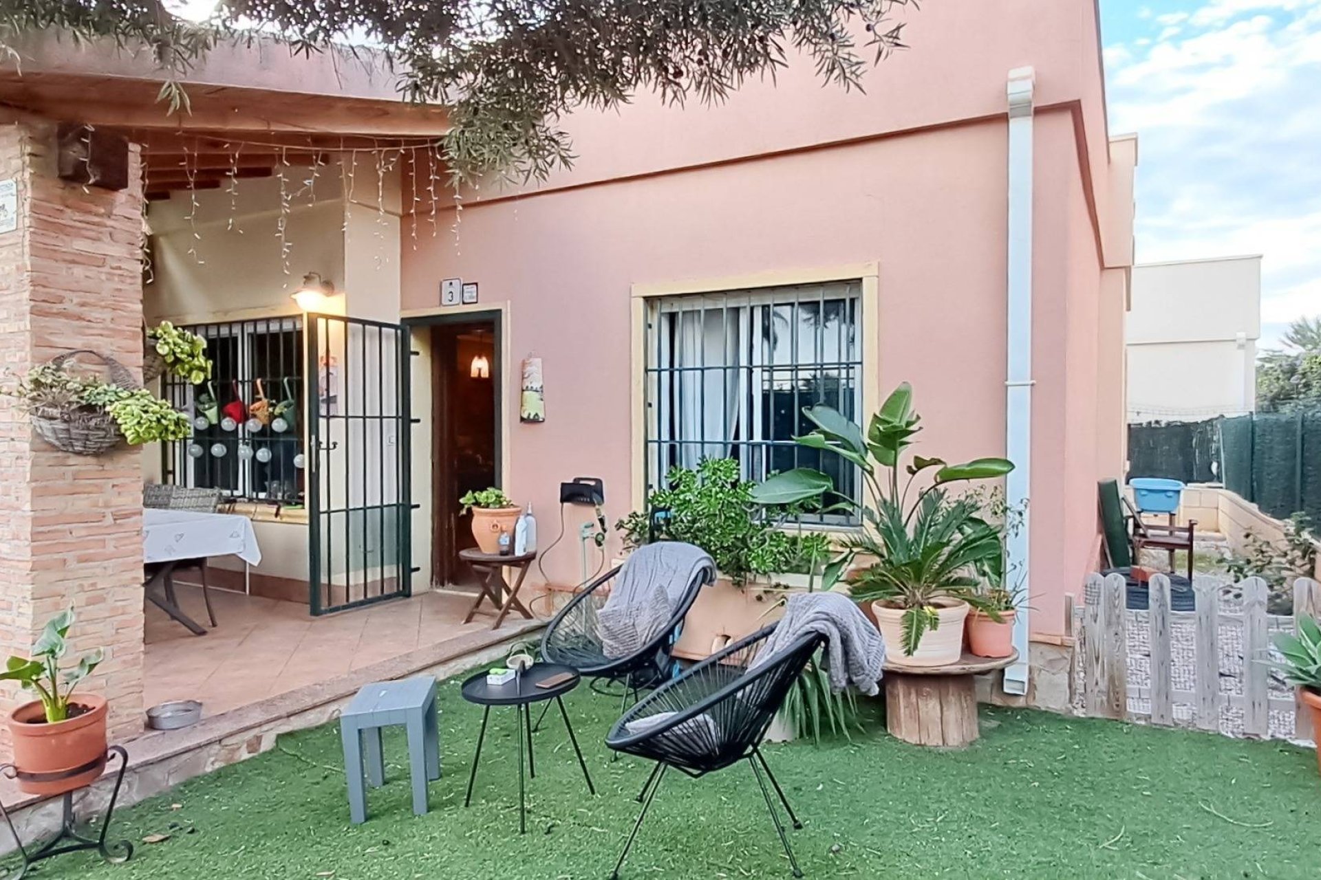 Återförsäljning - Semi detached -
Torrevieja - Parque Acuático - Sector 25